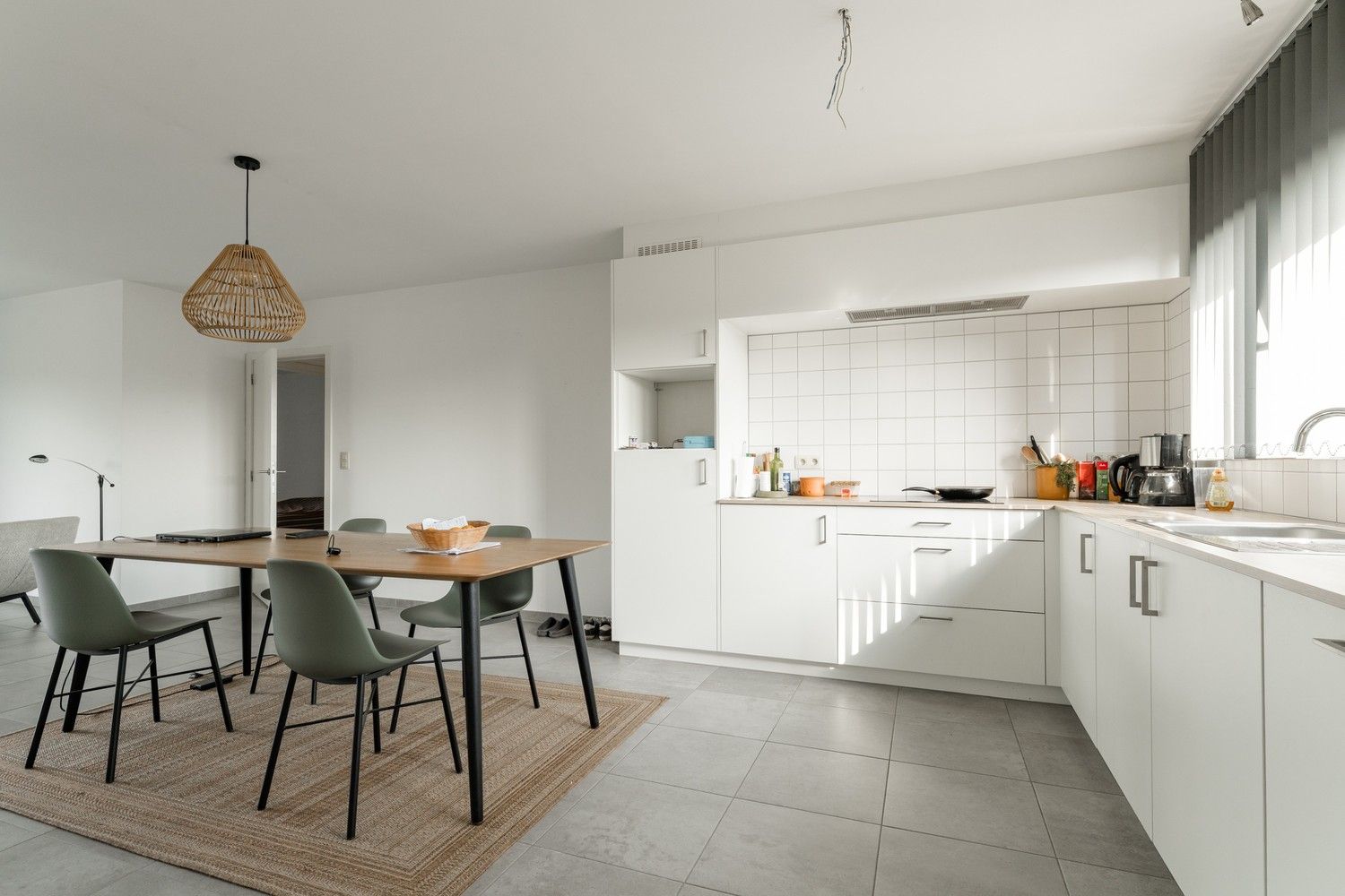 Modern en lichtrijk appartement met groot terras – Ringlaan, Overpelt foto 9