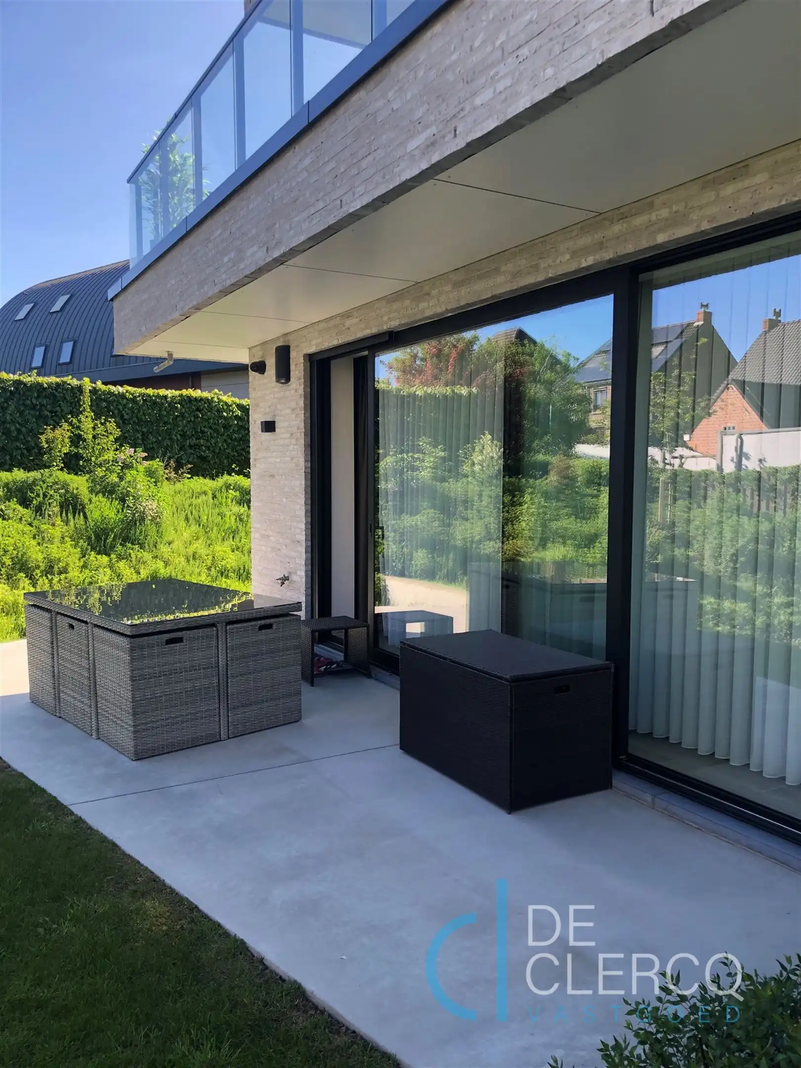 Tijdloos gelijkvloers appartement met terras te Lochristi! foto 12
