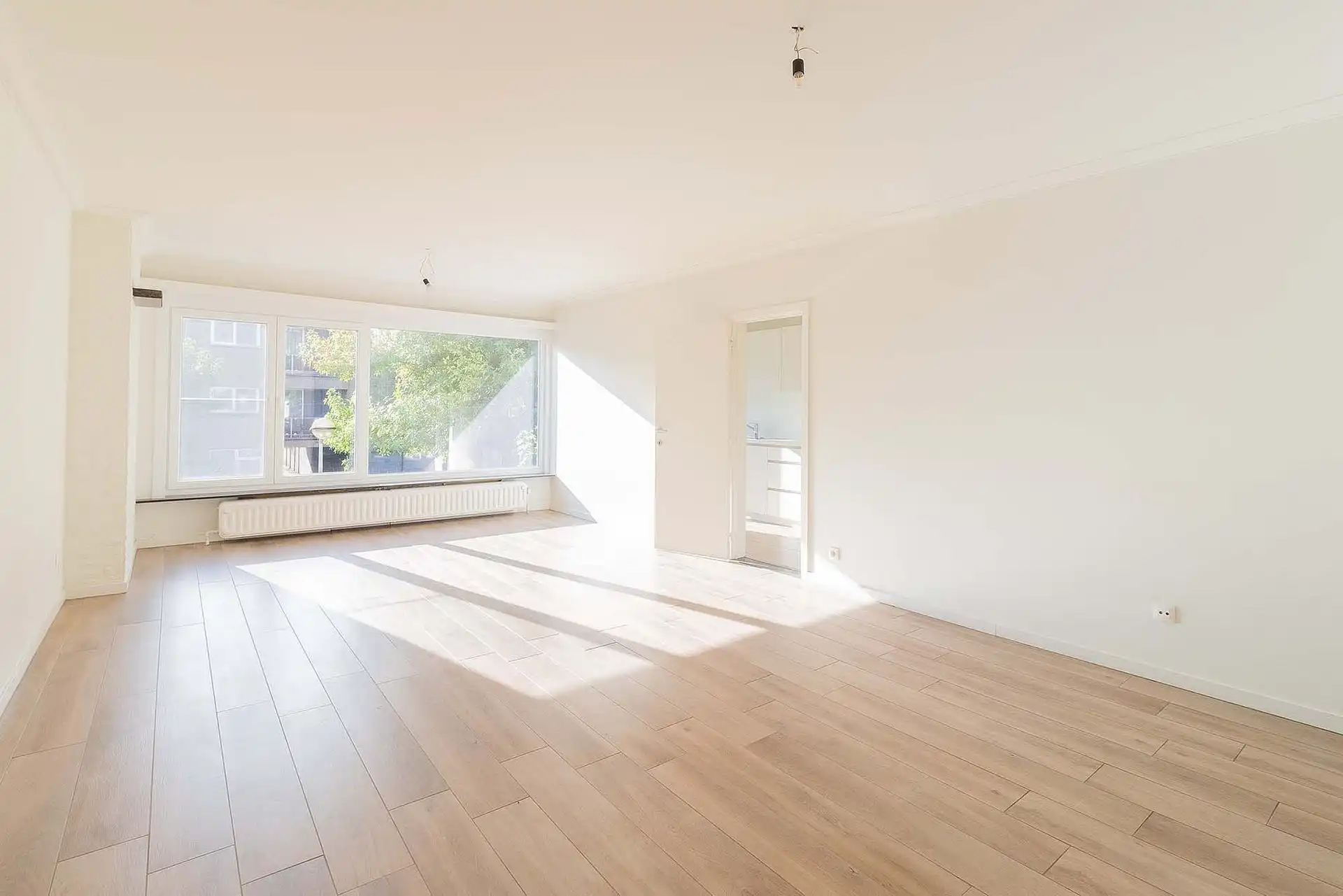 Instapklaar appartement met grote tuin in Berchem foto 3