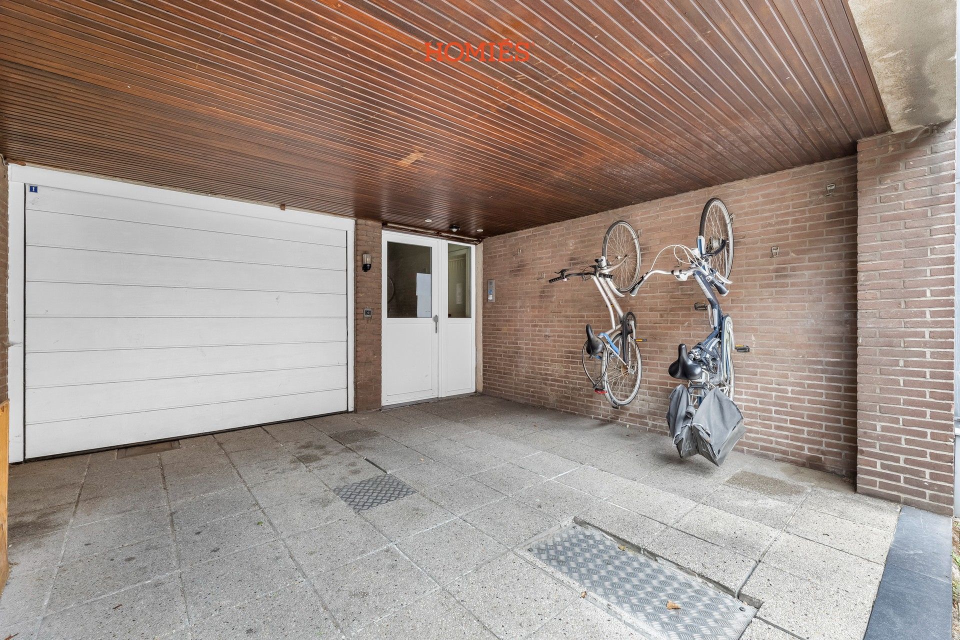 Opbrengsteigendom met 7 units op toplocatie foto 5
