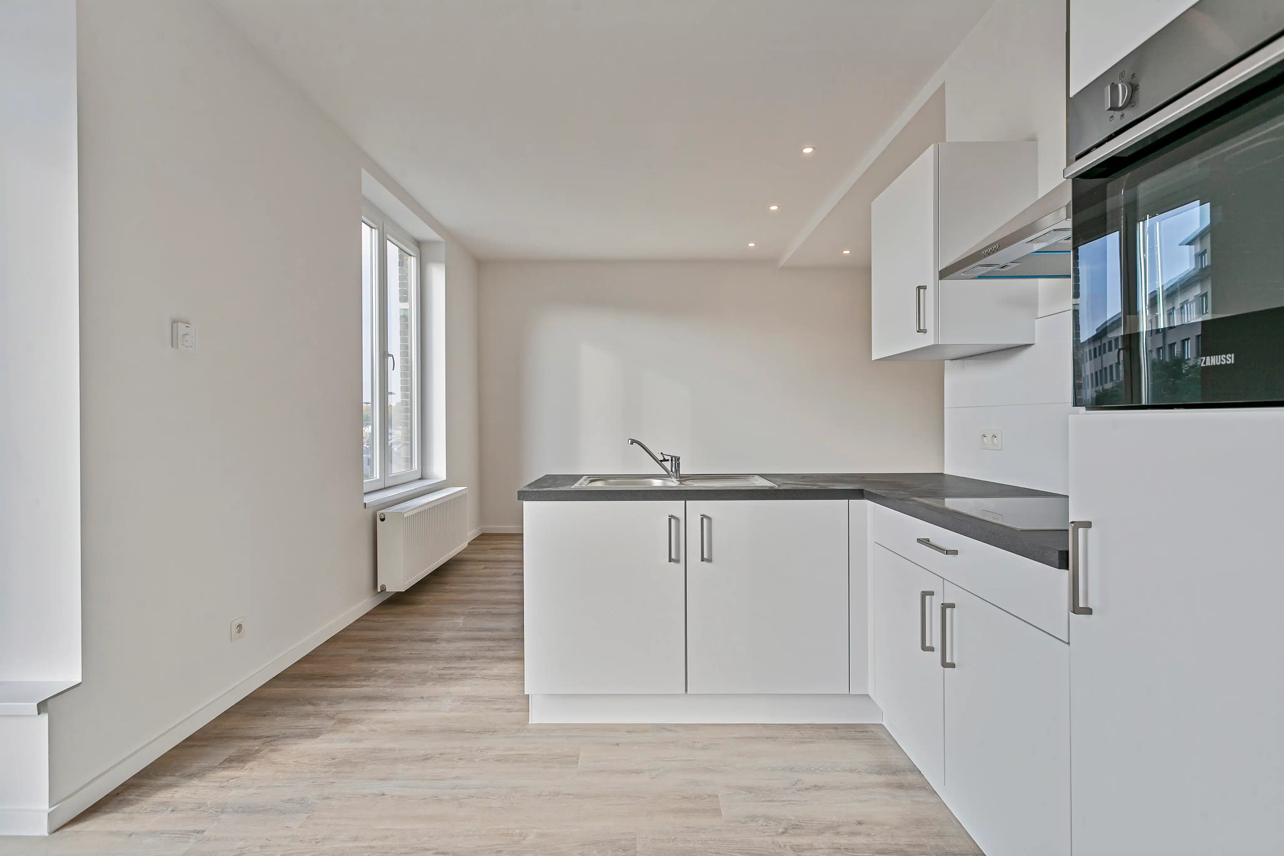 Vijf woonunits, één sterke investering in Oostende foto 12