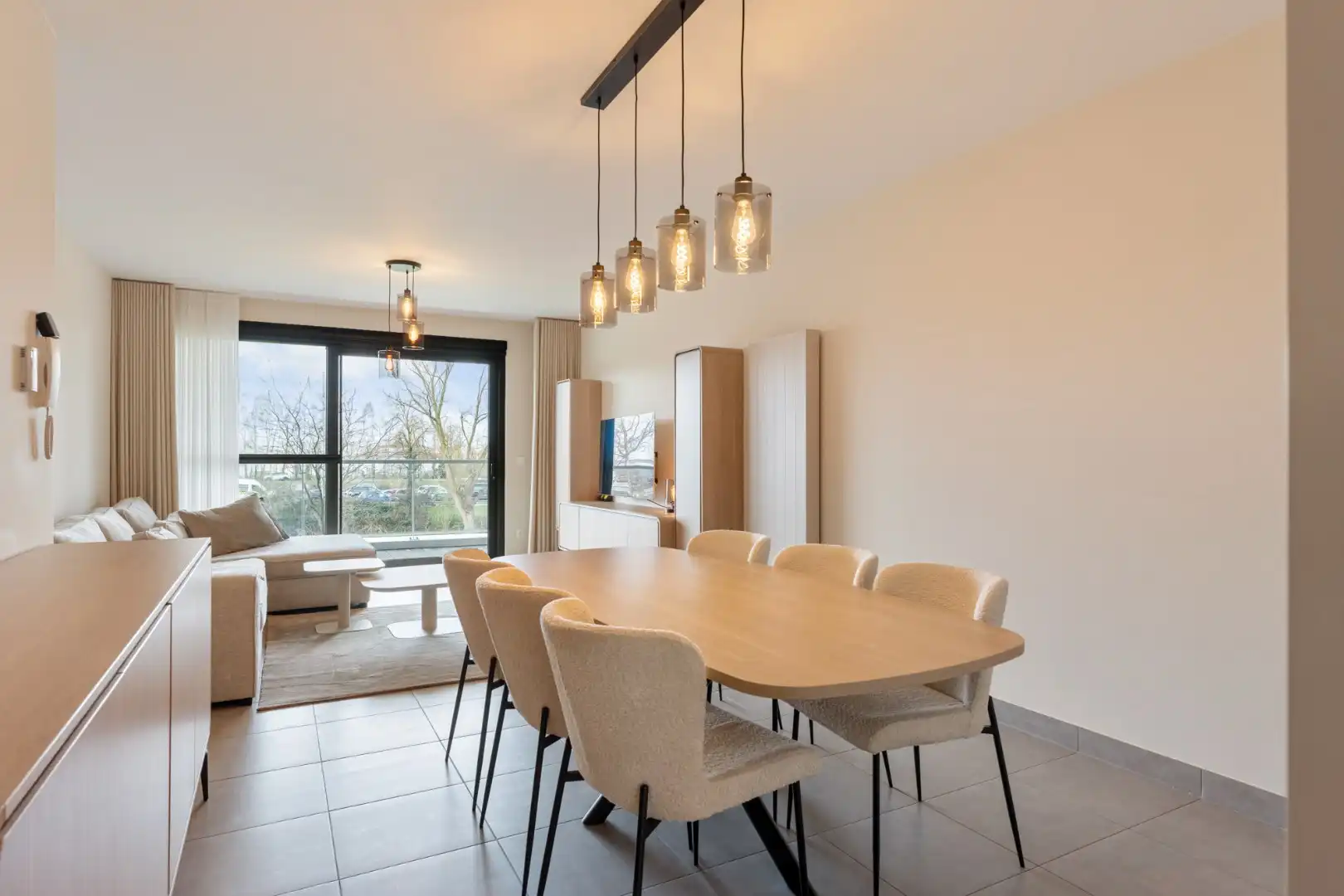 Modern appartement, 90m², ruim terras, 2 slpk, autostaanplaats + kelderberging foto 3