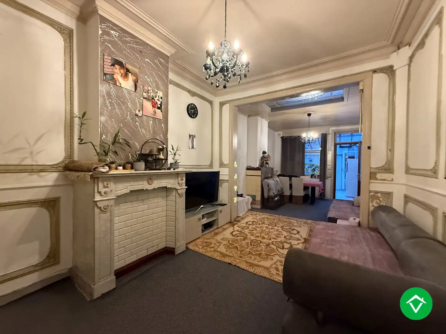 Rijwoning met 2 slaapkamers en koer te Roeselare foto 2