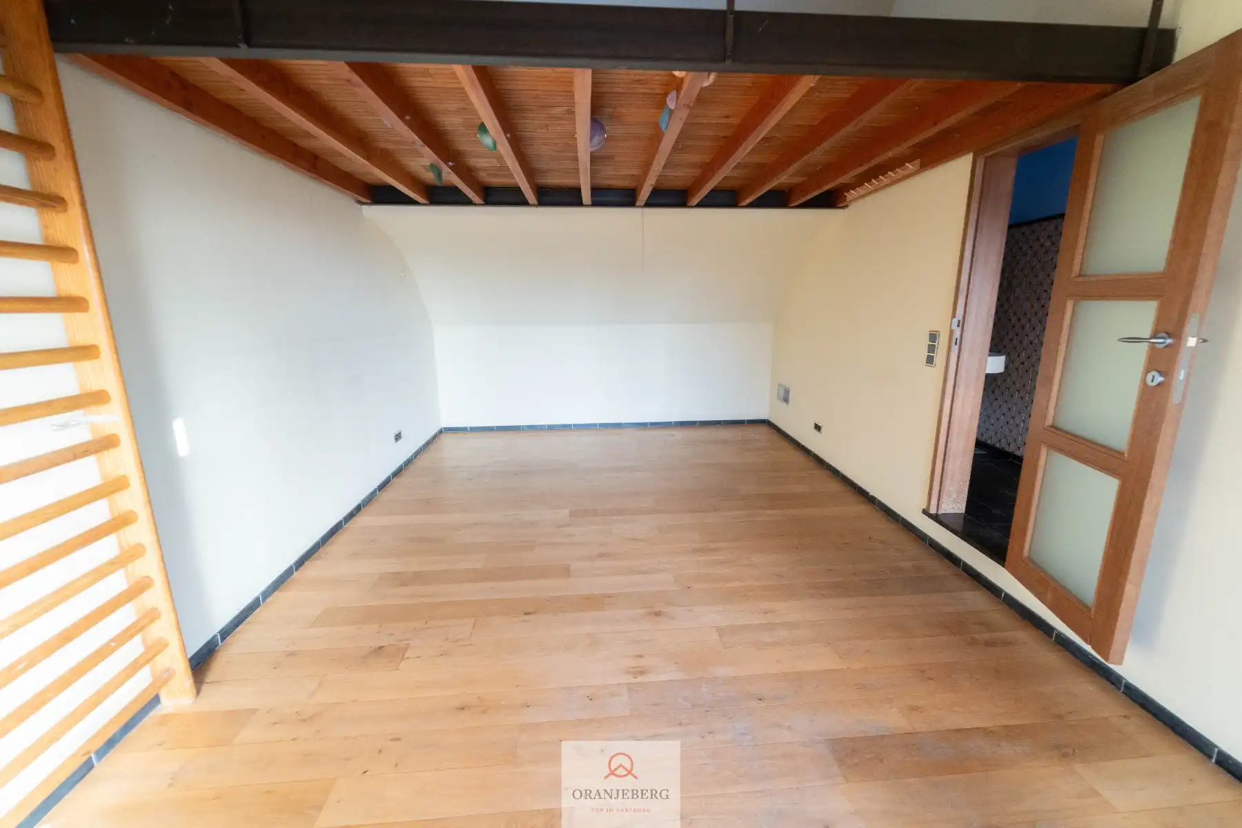 Woning te Merelbeke op uitstekende ligging! foto 22