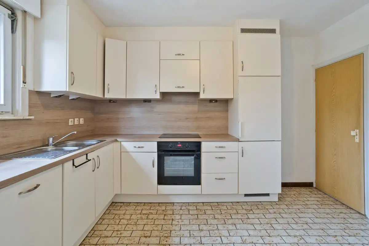 Open bebouwing met 3 slaapkamers, tuin en 2 garages op een perceel van 1108 m² in Haasrode! – EPC 363 kWh/m² - bewoonbare opp. 196 m²  foto 10