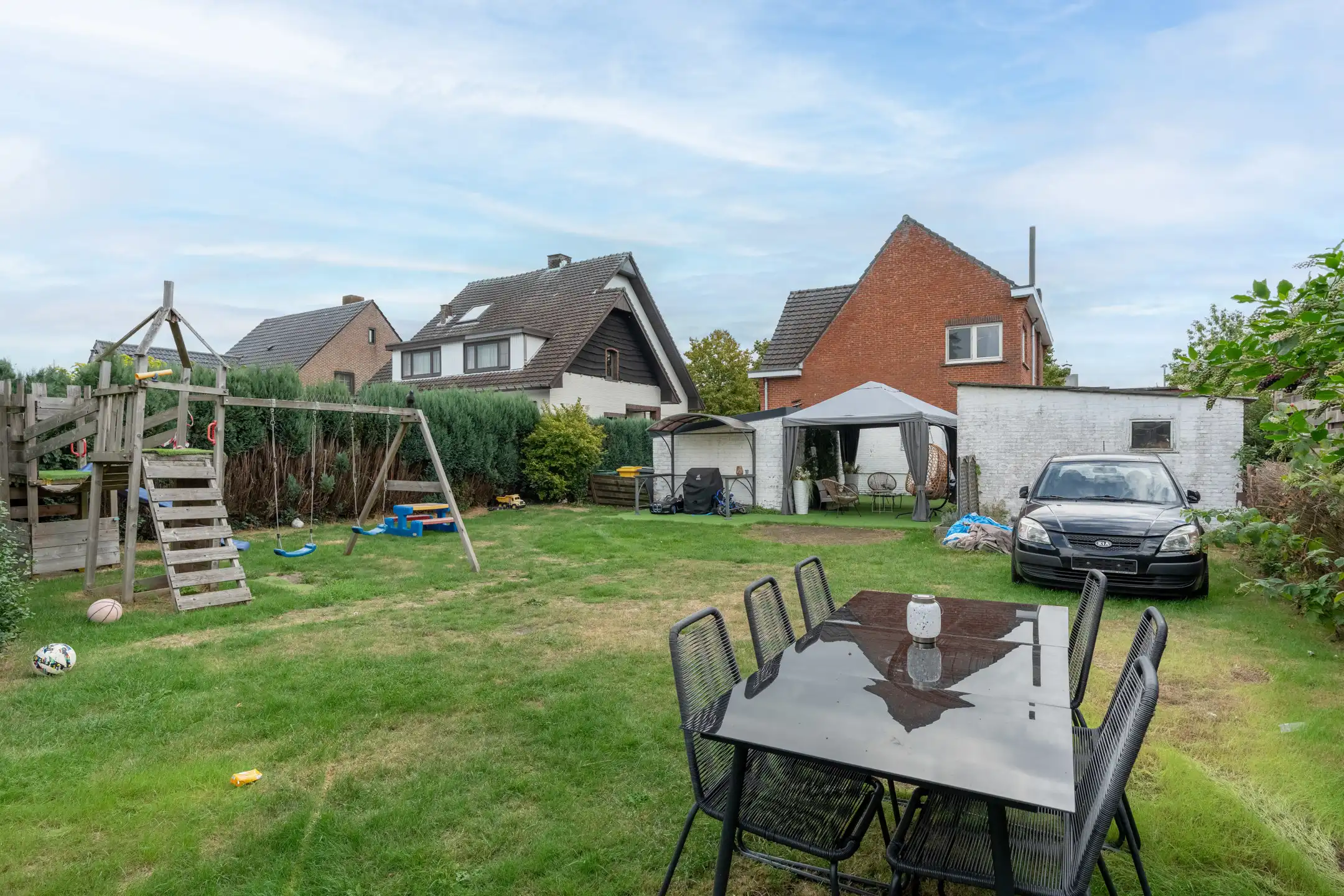 Zeer gunstig gelegen woning met 3/4 slaapkamers op 640 m² foto 36