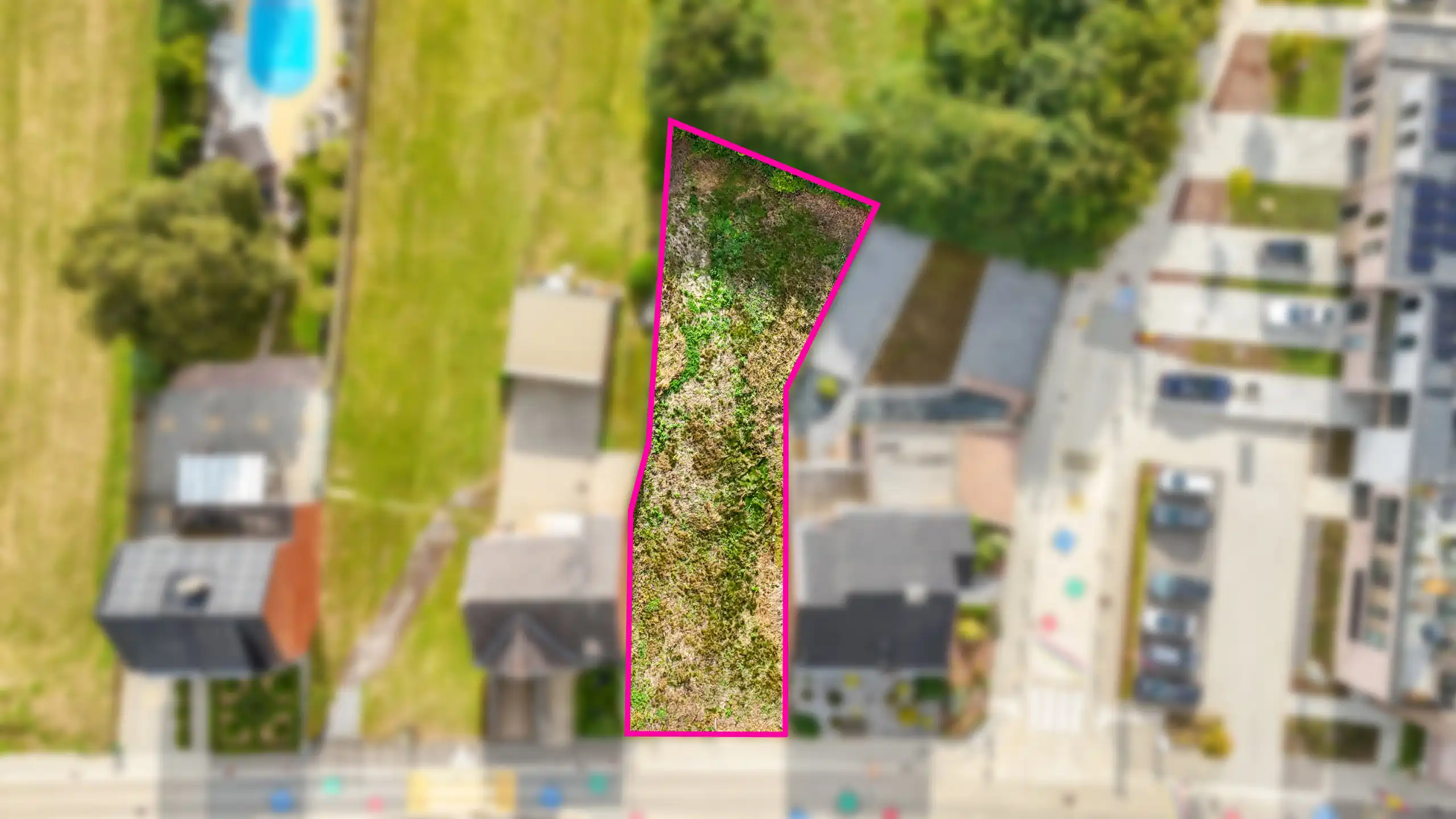 BWG halfopen bebouwing in de dorpkern van Engemanshoven! foto 9