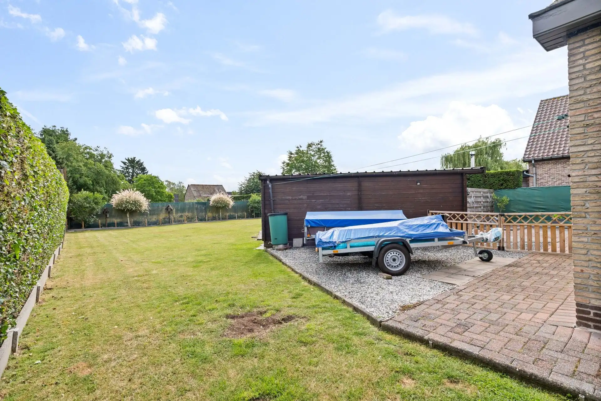 Rustig gelegen bungalow op een rustige ligging te Berlare op 885m² grond. foto 19