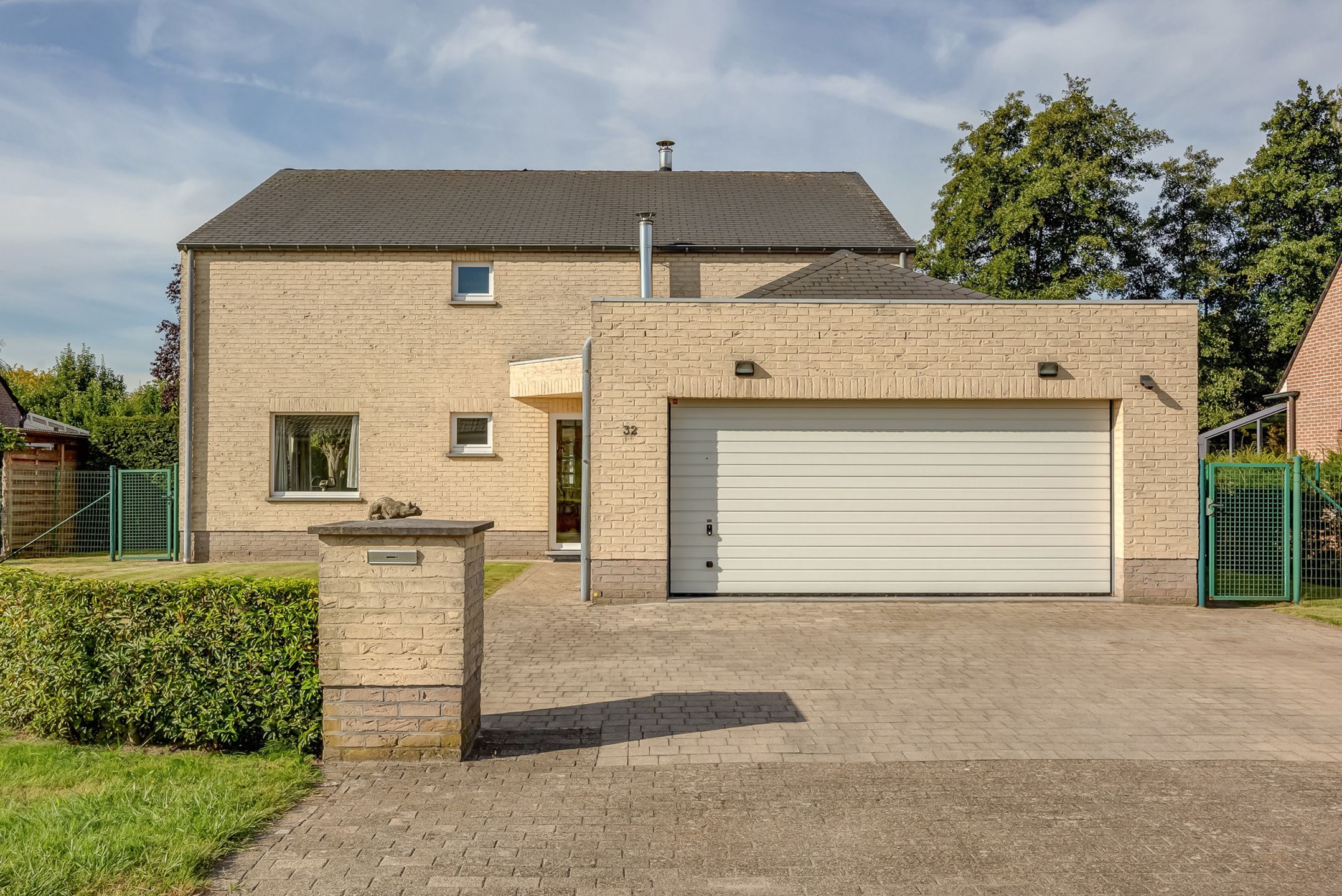 Perfect onderhouden villa, 3slpks,2badk,topligging foto {{pictureIndex}}