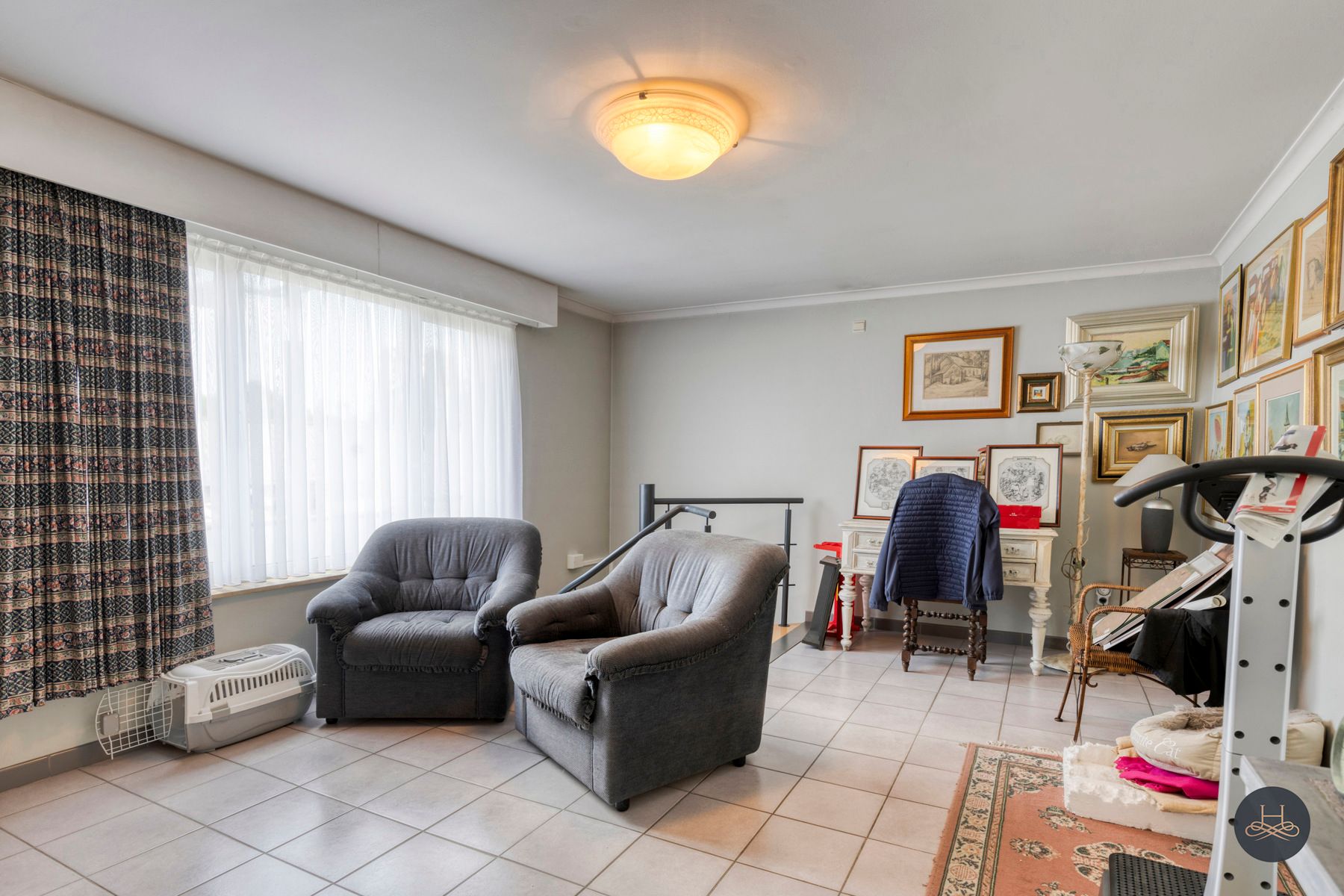 Handelspand met groot appartement in het centrum foto 15