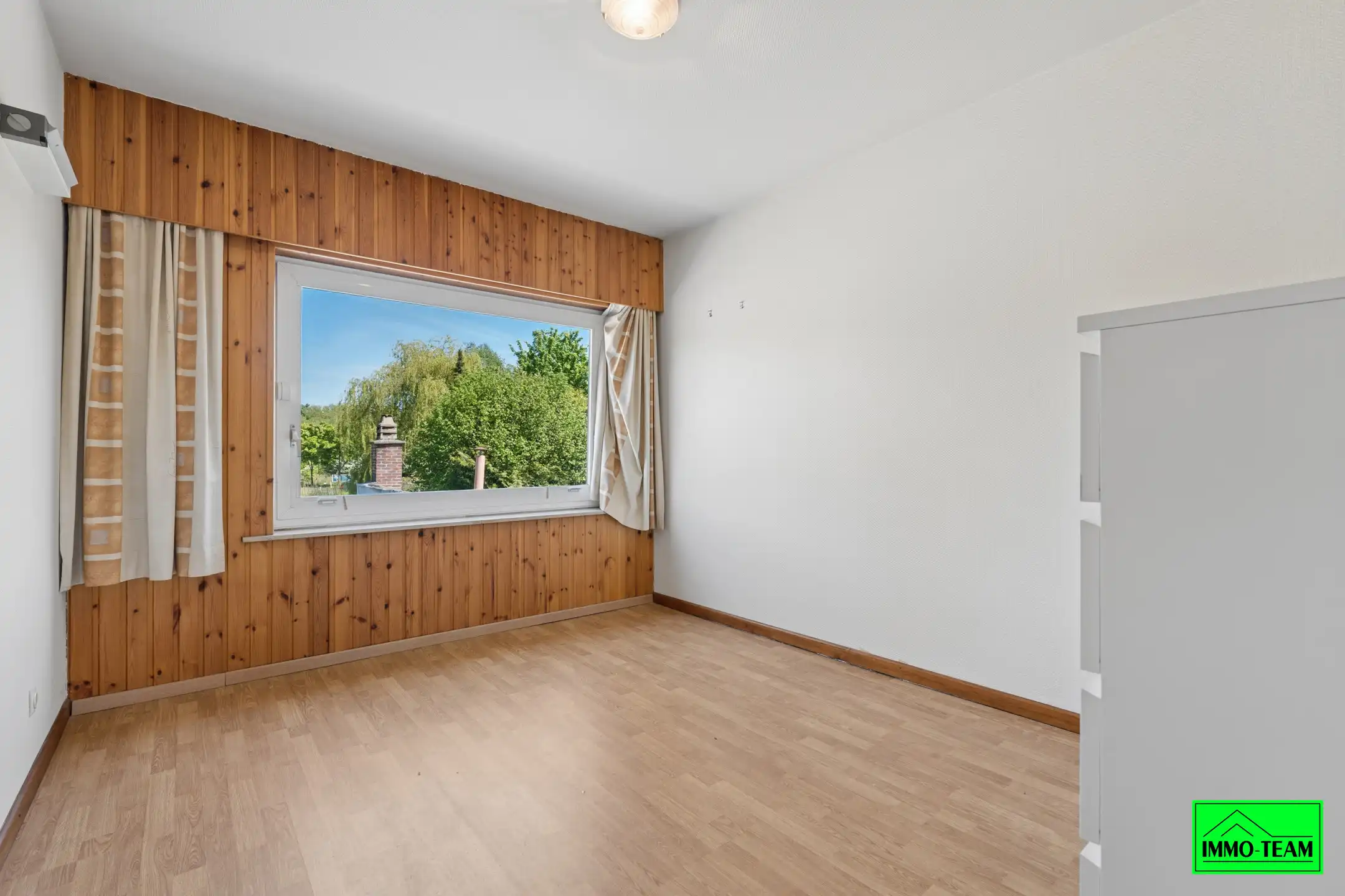 charmante 3-gevelwoning met 4 slaapkamers foto 13