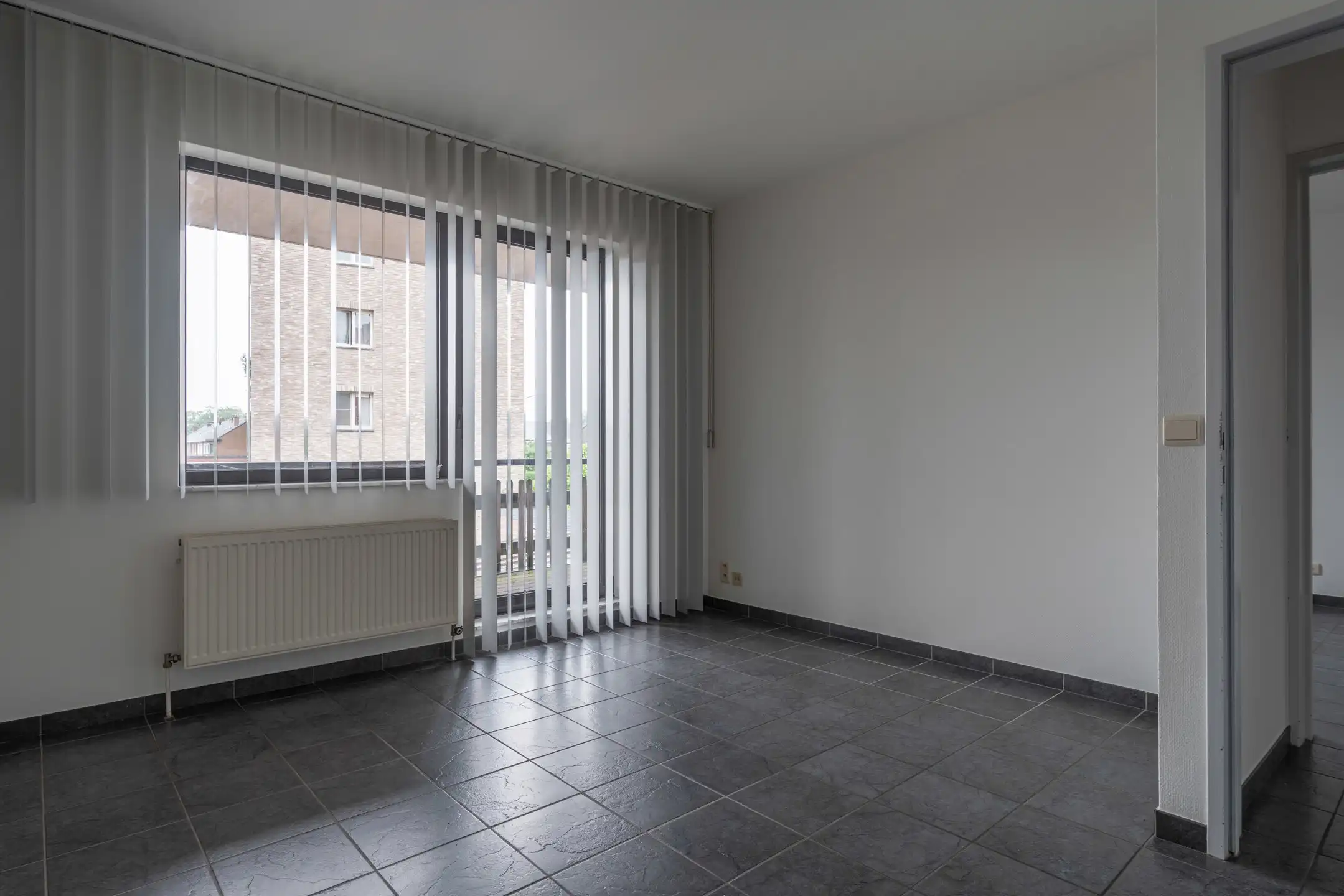Ruim 3-slaapkamer appartement met terras te Turnhout. foto 8