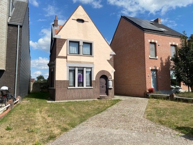 Te renoveren art deco woning met tuin op 900m² foto 2