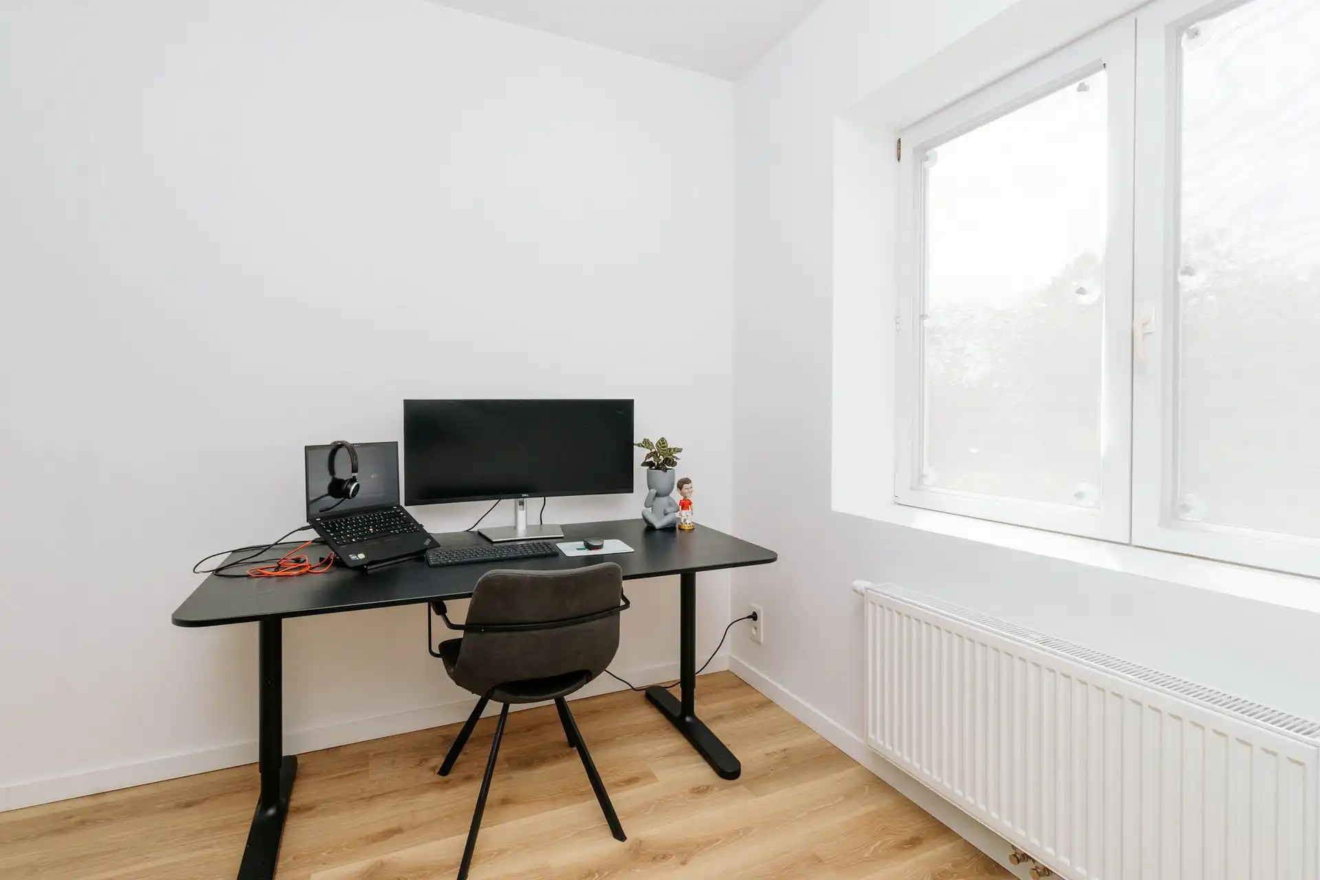 Instapklaar appartement met groen uitzicht in Edegem foto 16
