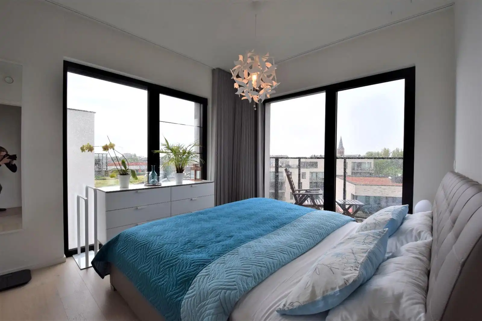 Twee slaapkamer appartement met zicht op water foto 7