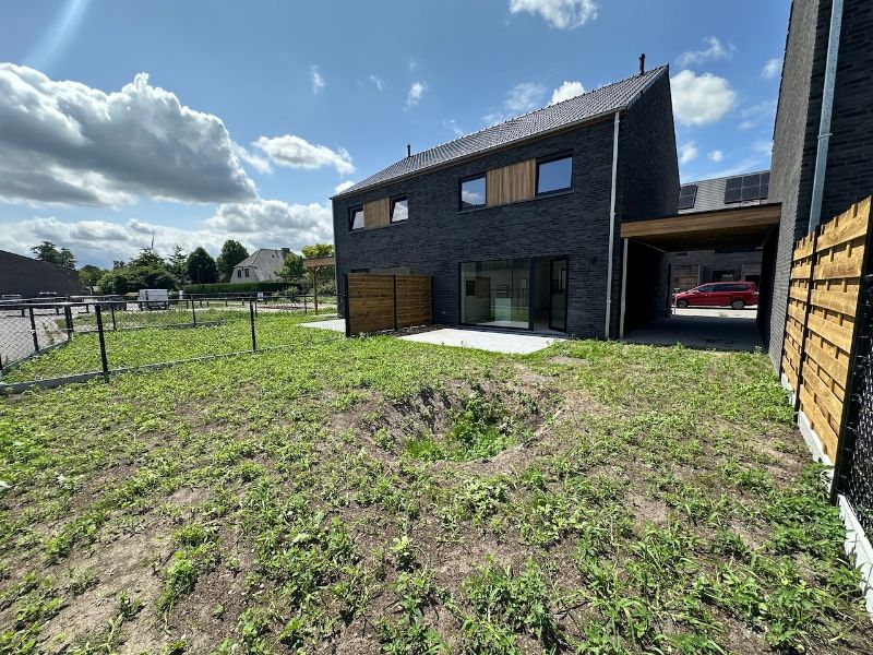 Stijlvolle nieuwbouwwoning in het centrum van Kaprijke! foto 19