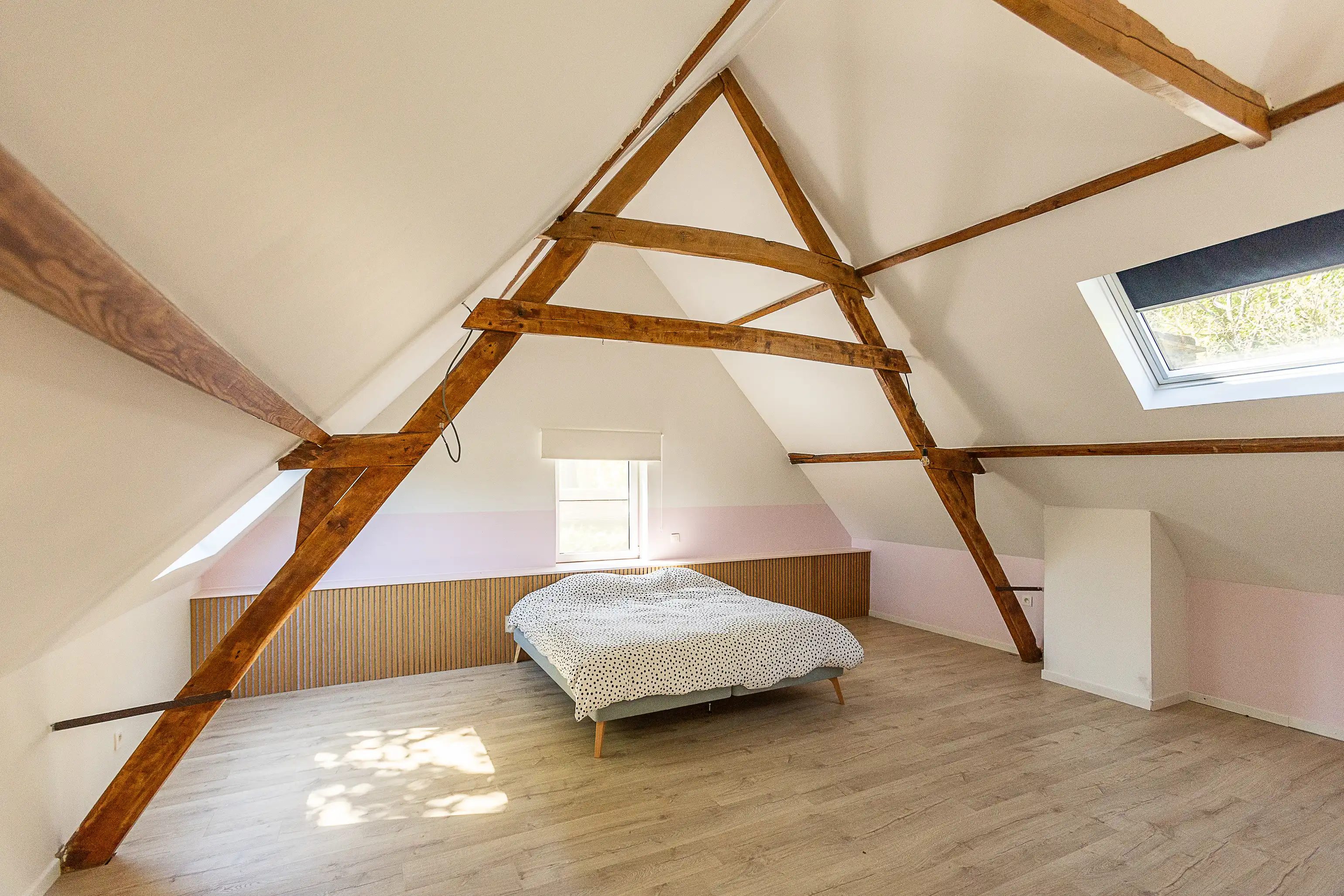 Exclusief wonen - karaktervolle villa op 3.296 m² groen foto 16