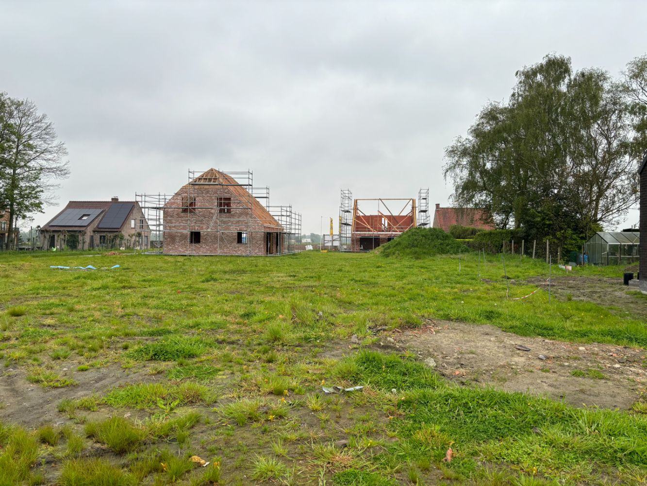 Nog 2 alleenstaande nieuwbouwwoningen in groene omgeving foto 5