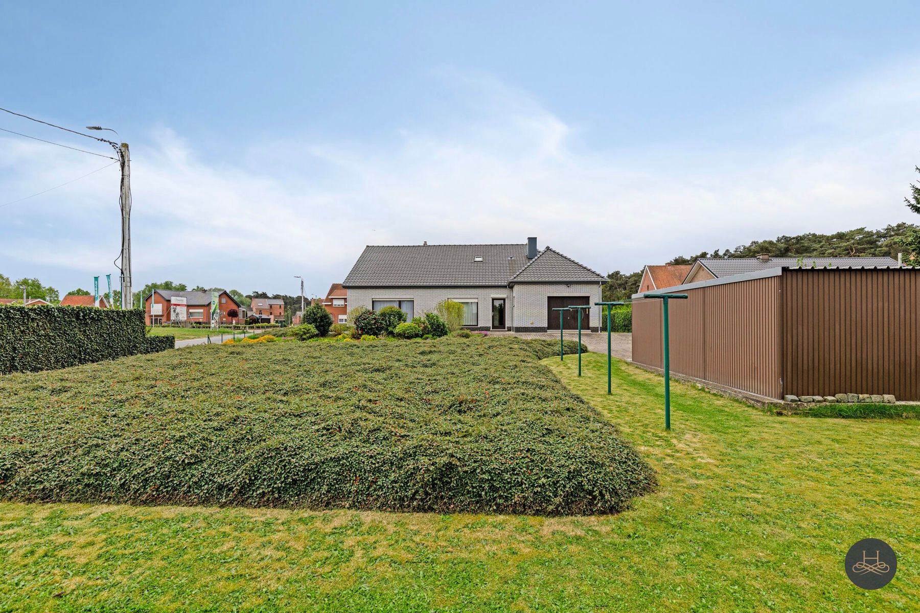 Gelijkvloerse woning met grote tuin foto 24