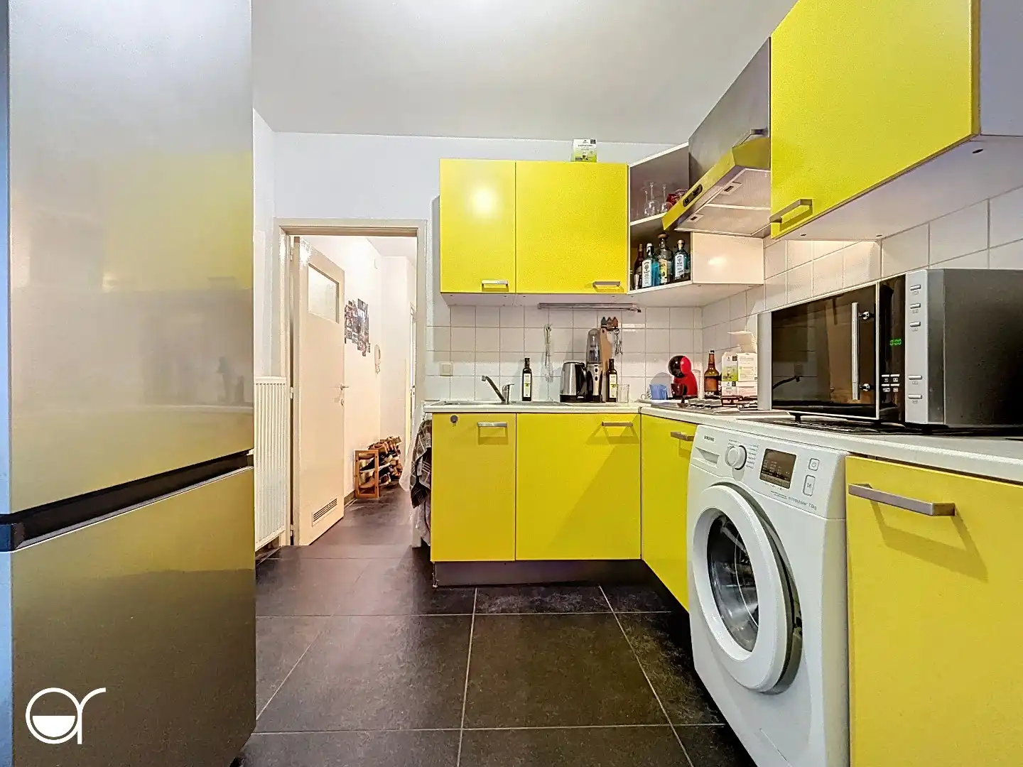 Gelijkvloers appartement met koer op gegeerde locatie foto 7