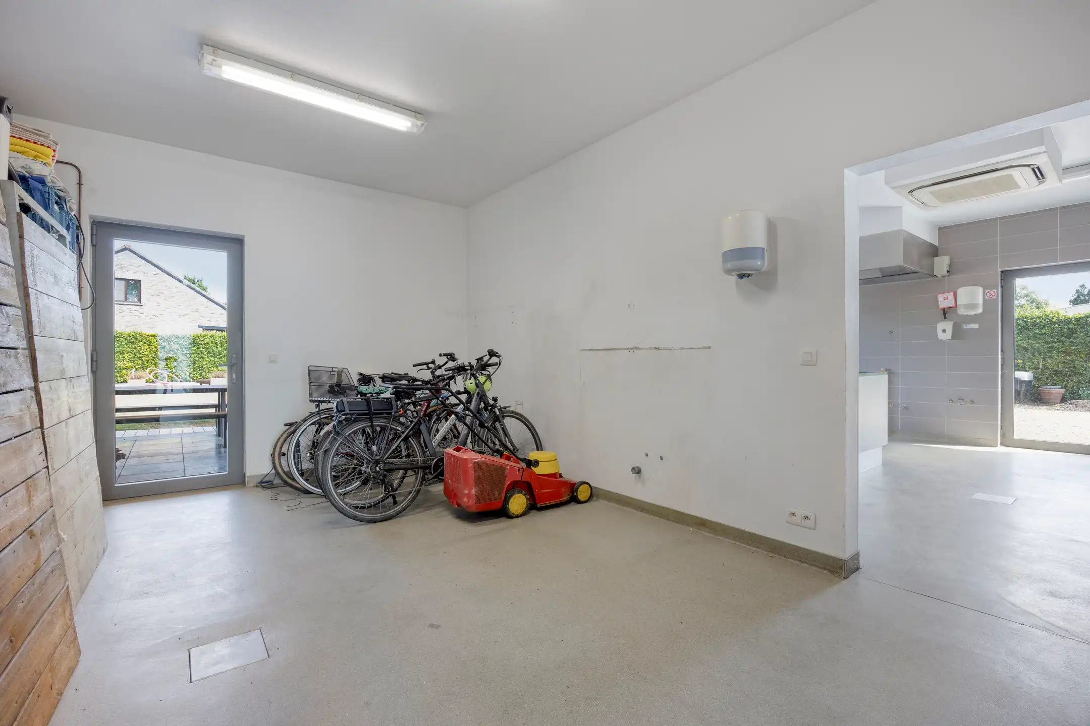 Woning met handelsruime op een strategische locatie foto 19