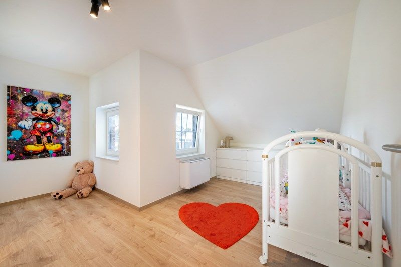 Half-open instapklare woning met 3 slaapkamers foto 10