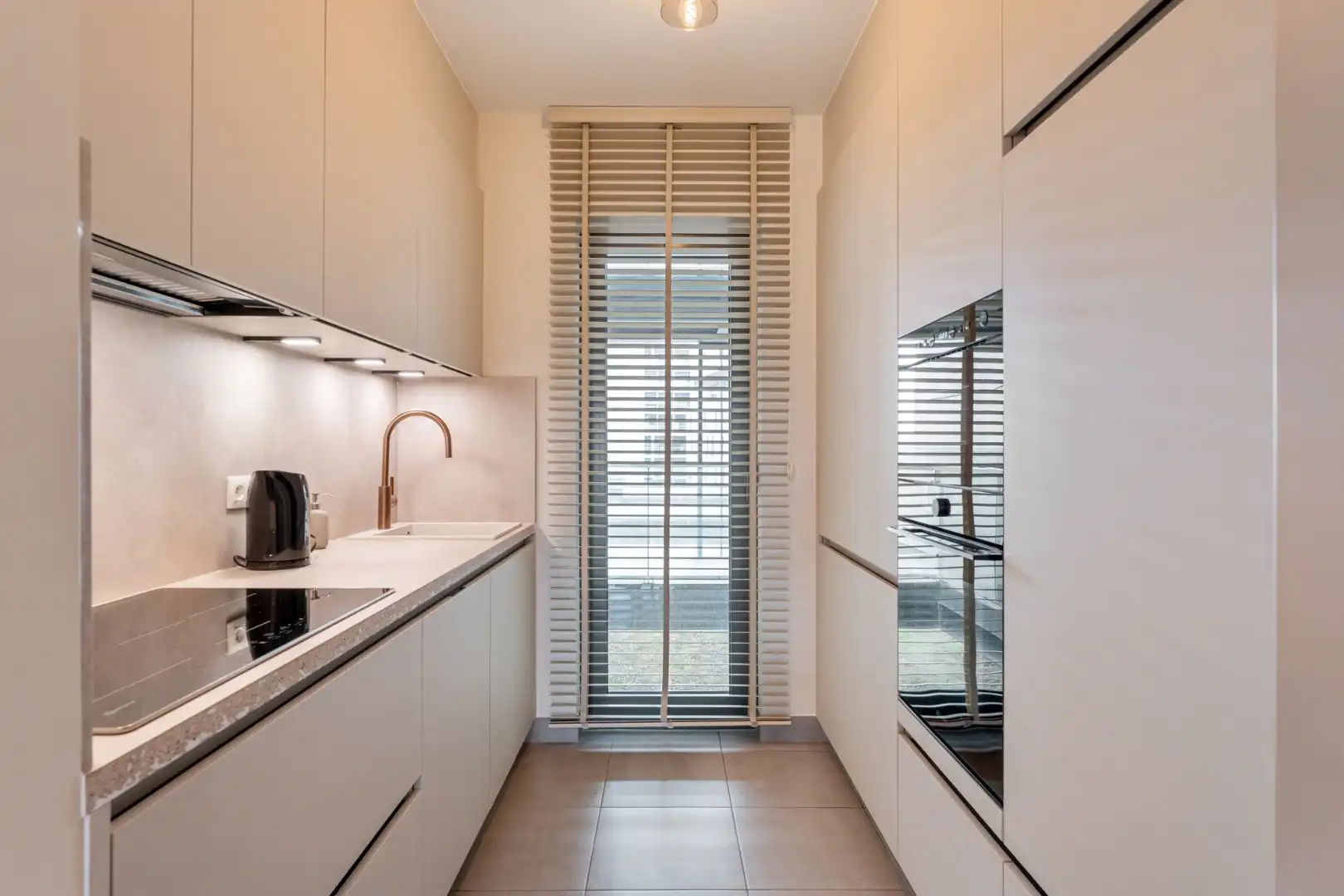 Modern appartement, 90m², ruim terras, 2 slpk, autostaanplaats + kelderberging foto 8