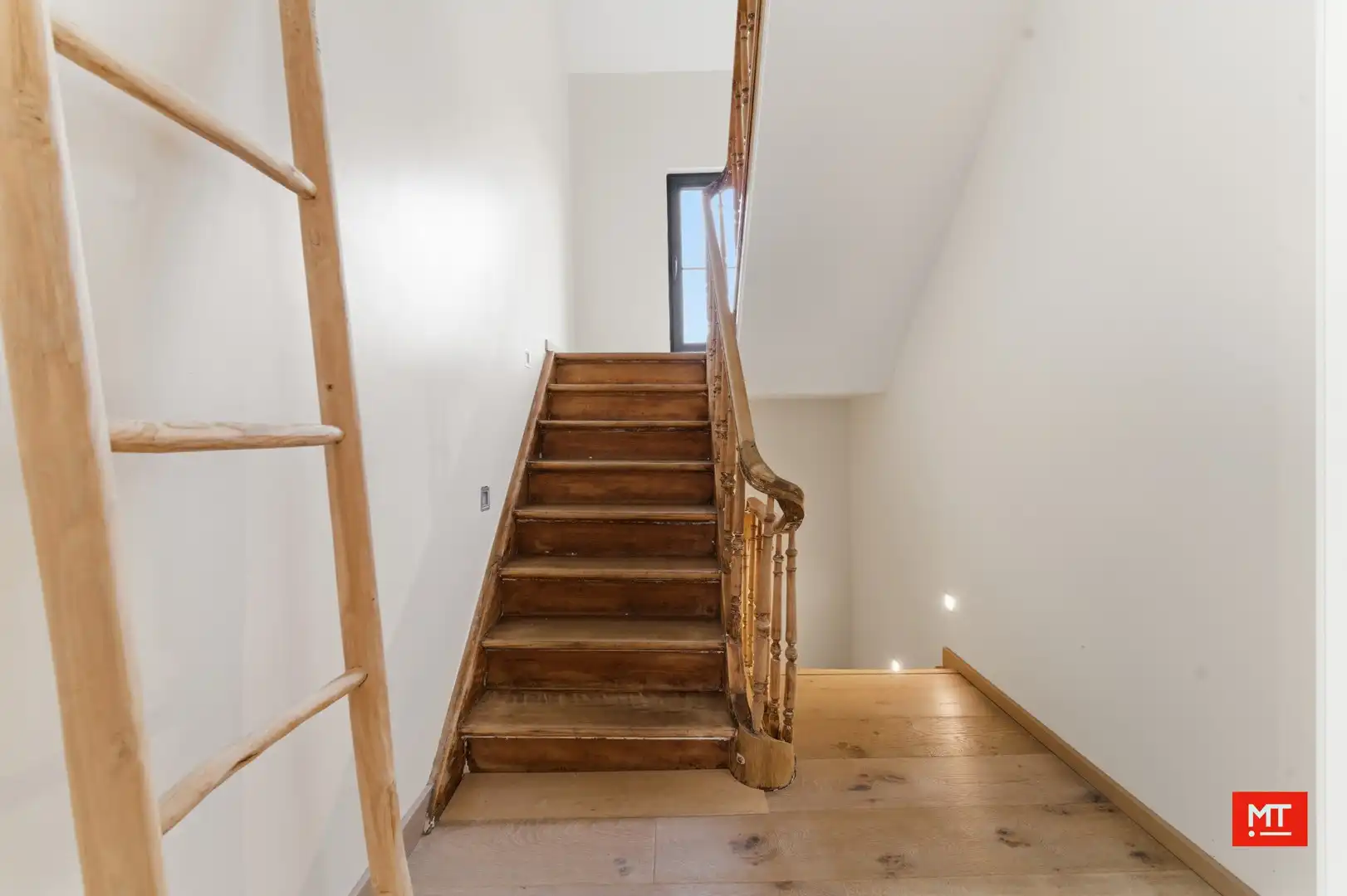 Centraal gelegen instapklare woning met 3 slaapkamers, zonnige tuin en praktijkruimte in Langemark foto 16