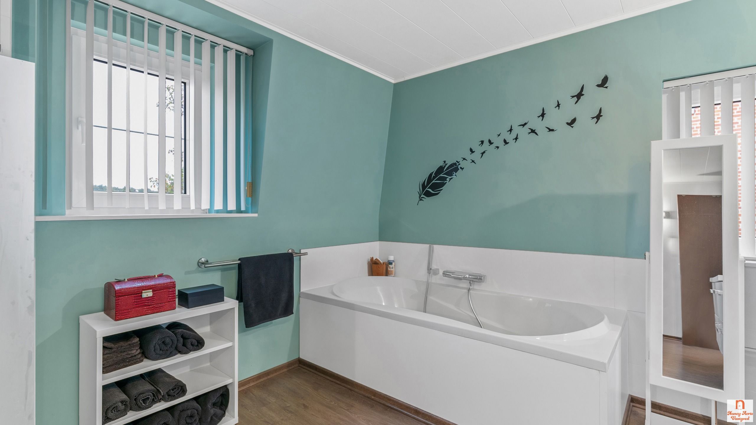 Authentieke woning met moderne toets en hedendaags comfort foto 19