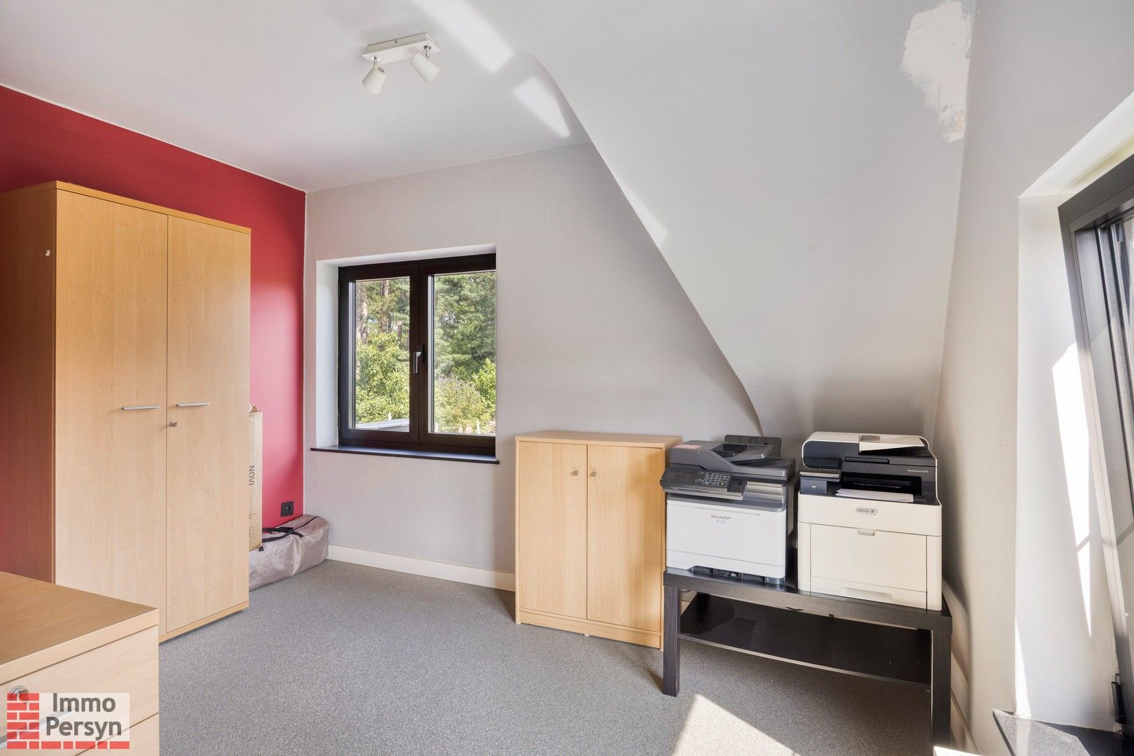 Instapklare en volledig gerenoveerde woning met 3 slpk en garage foto 25