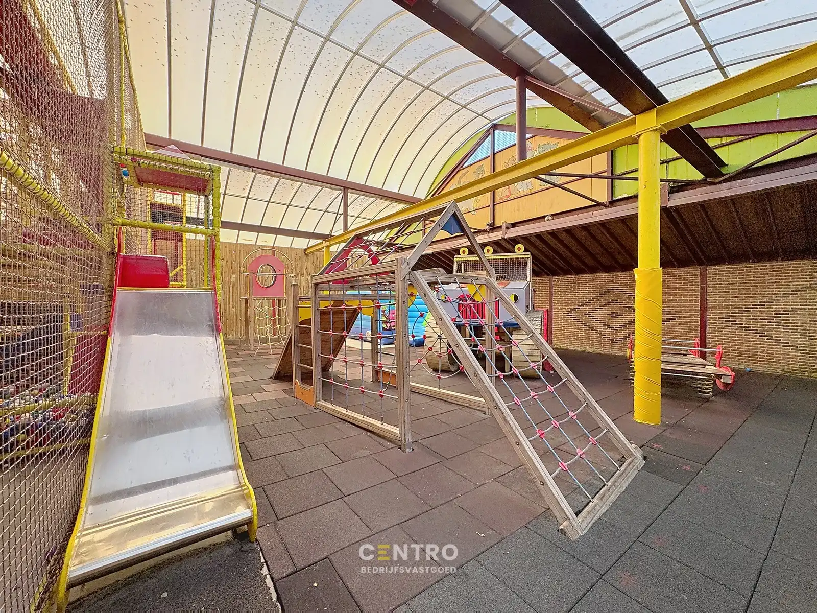 UNIEK Horeca-vastgoed met woonst op circa 2,8 hectare! foto 16