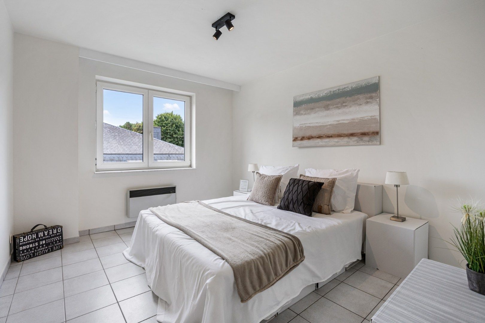 Uitstekend gelegen BETAALBAAR appartement te Lummen MET GARAGE foto 5