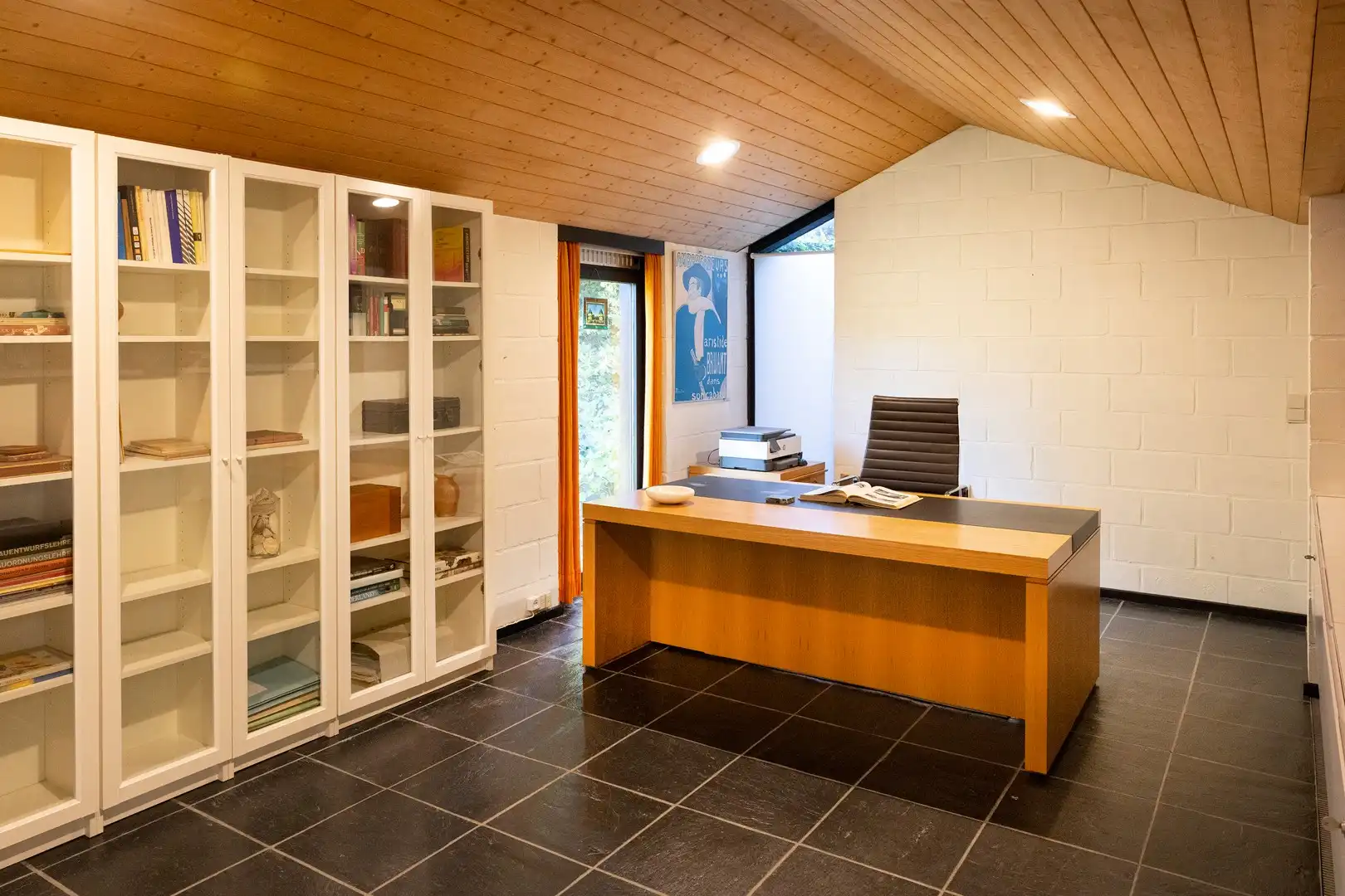 Authentieke, modernistische architectenwoning. foto 9