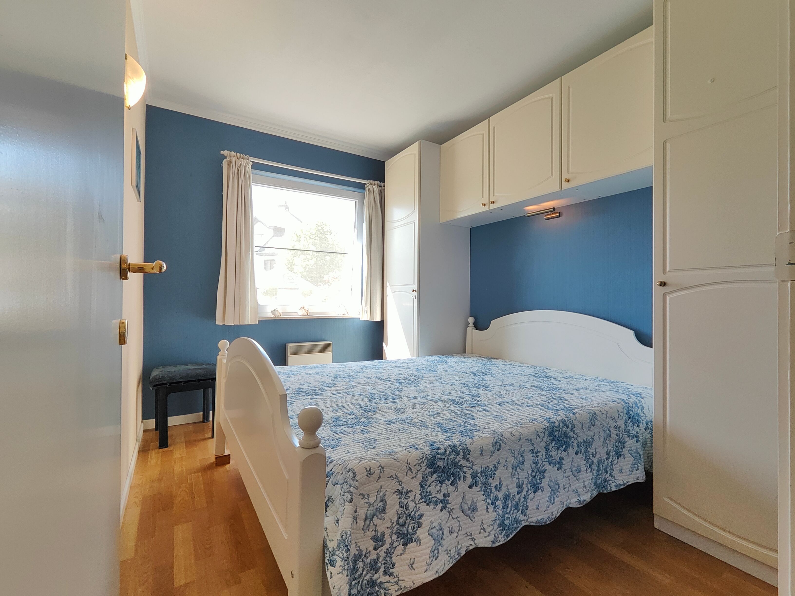 Instapklaar gelijkvloers appartement  + berging + ev. GARAGE!* foto 7