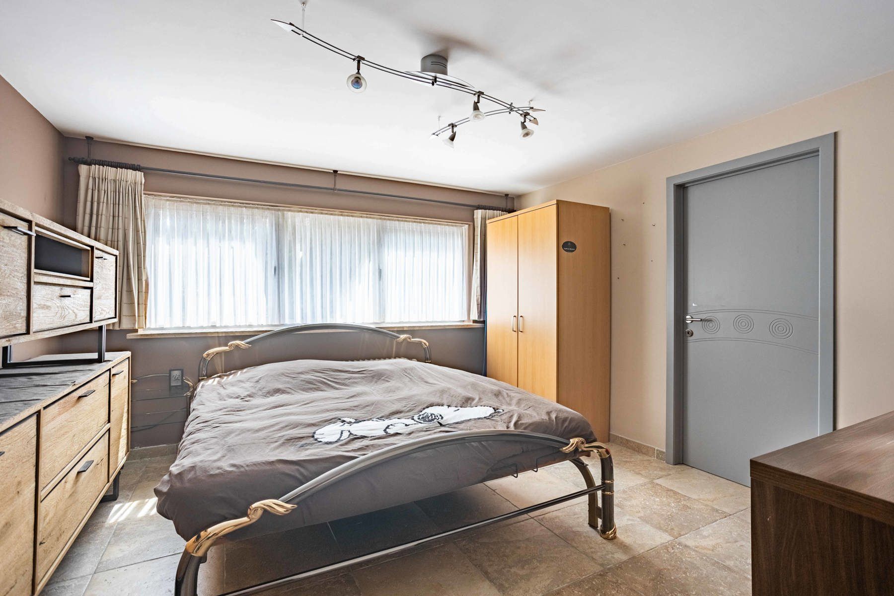 Riante instapklare woning te koop in rustige buurt foto 19