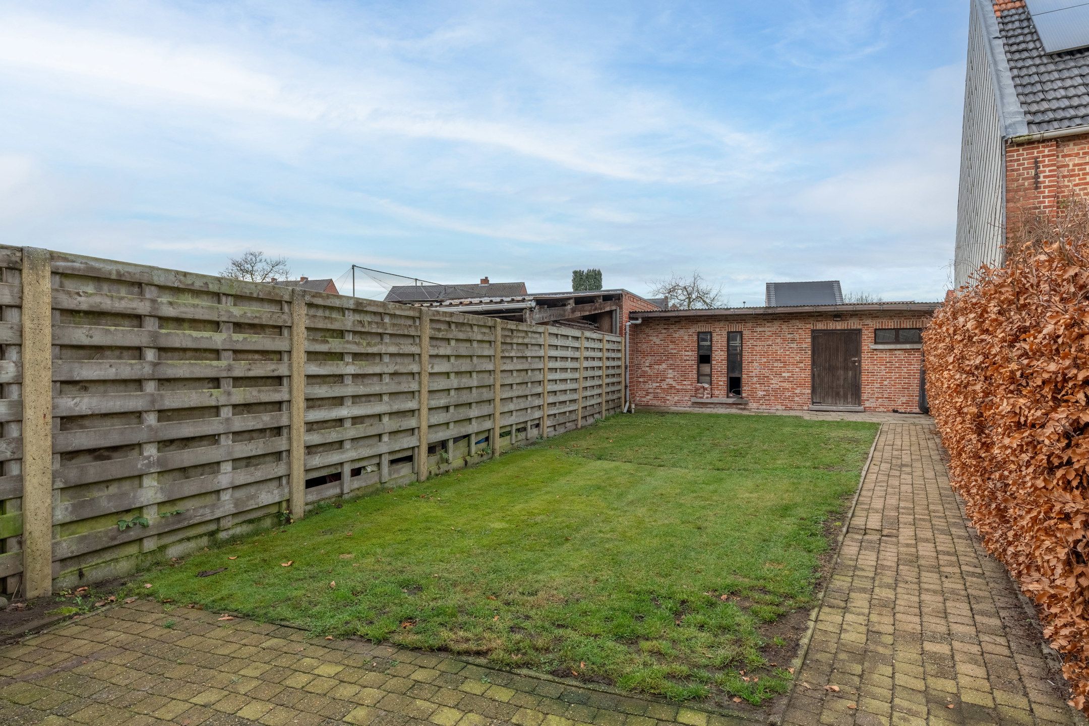 Instapklare gezinswoning met 5 slpks en 2 bdks te Vosselaar. foto 30