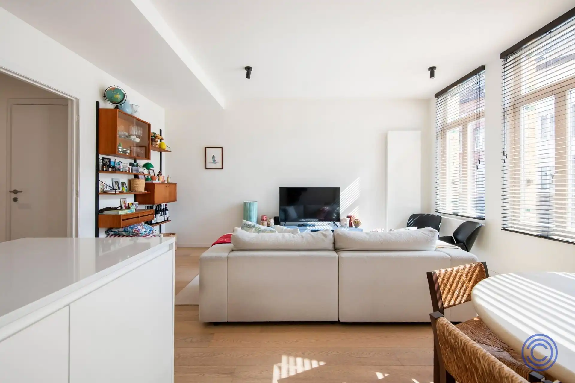 Instapklaar en energiezuinig appartement nabij Park Spoor Noord foto 2