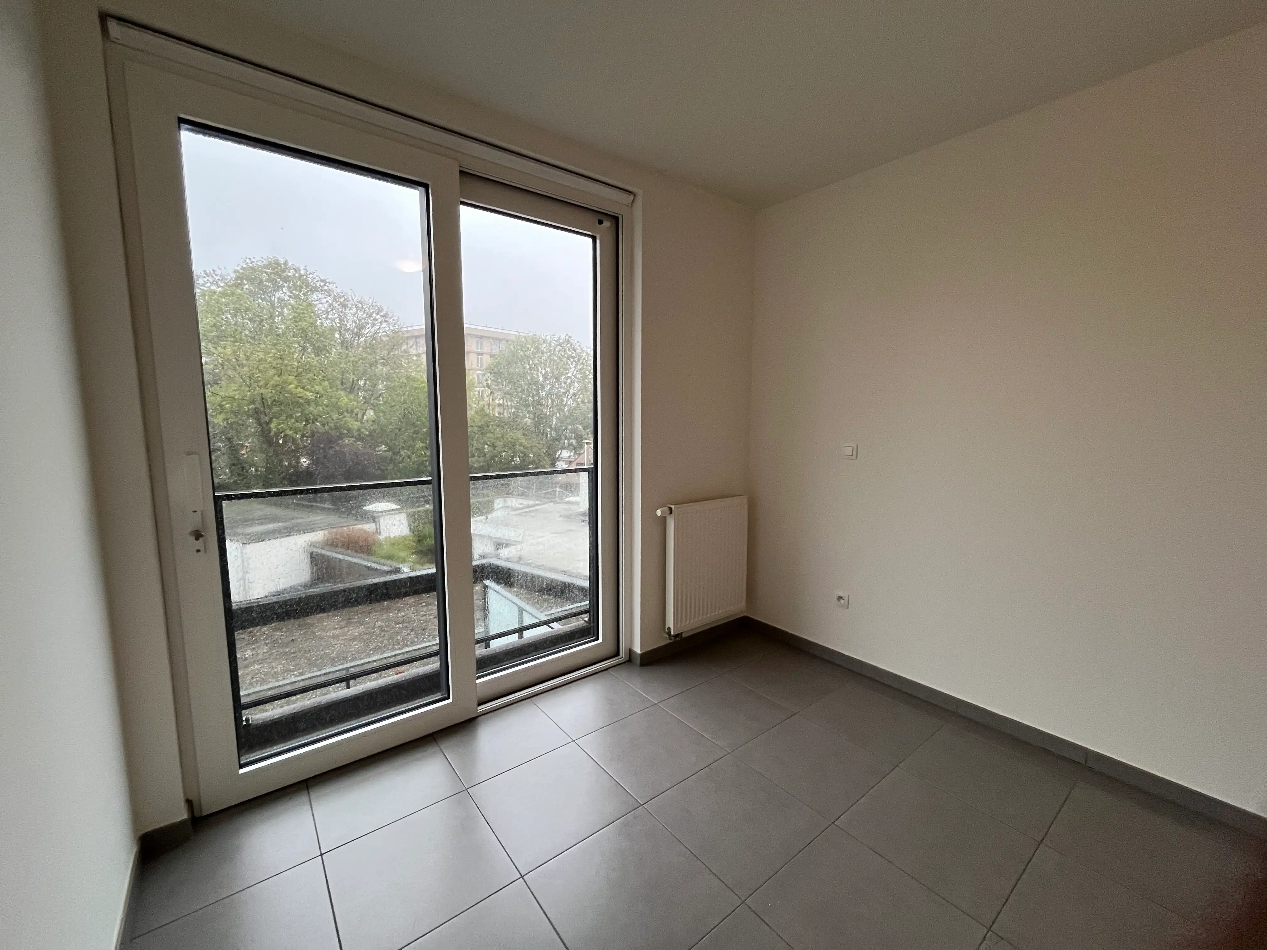 Ruim appartement met aangenaam zonneterras foto 22