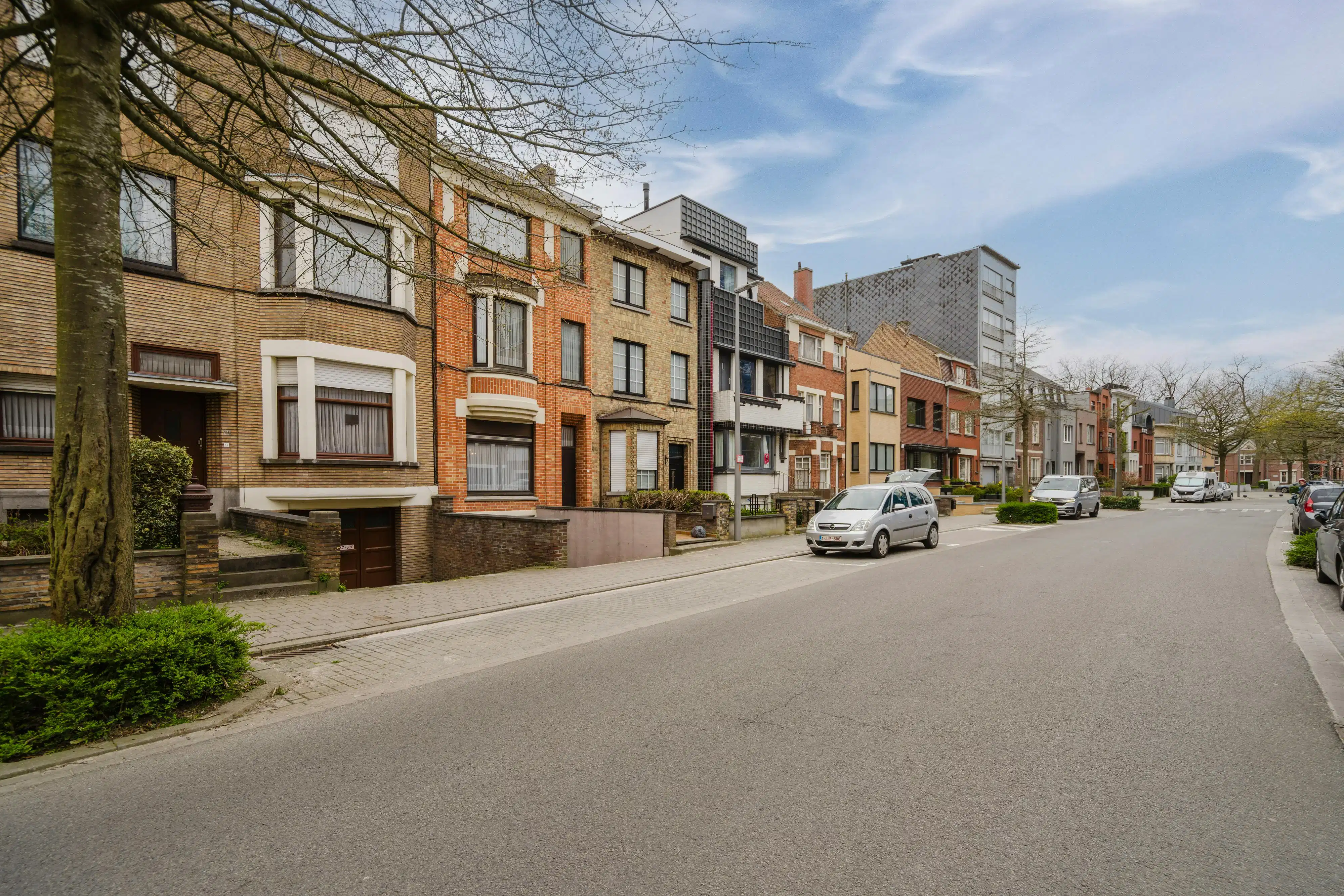 Bel-etage met inpandige garage op toplocatie in Kortrijk foto 17