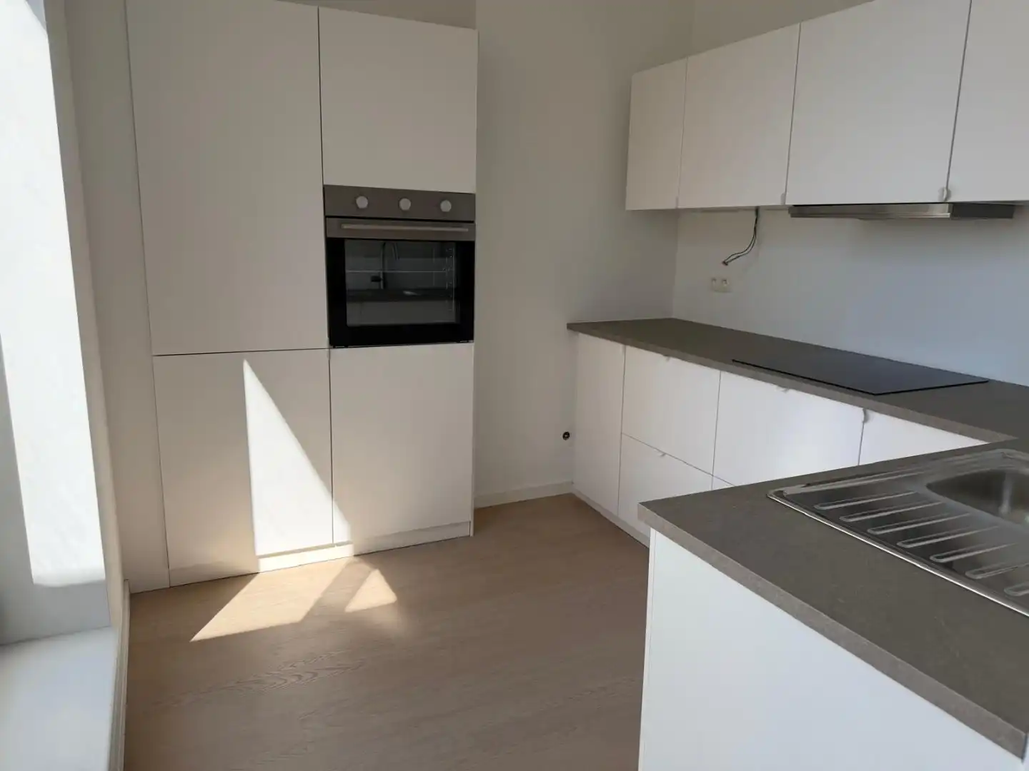 Vernieuwd appartement in het hart van Schaarbeek foto 6