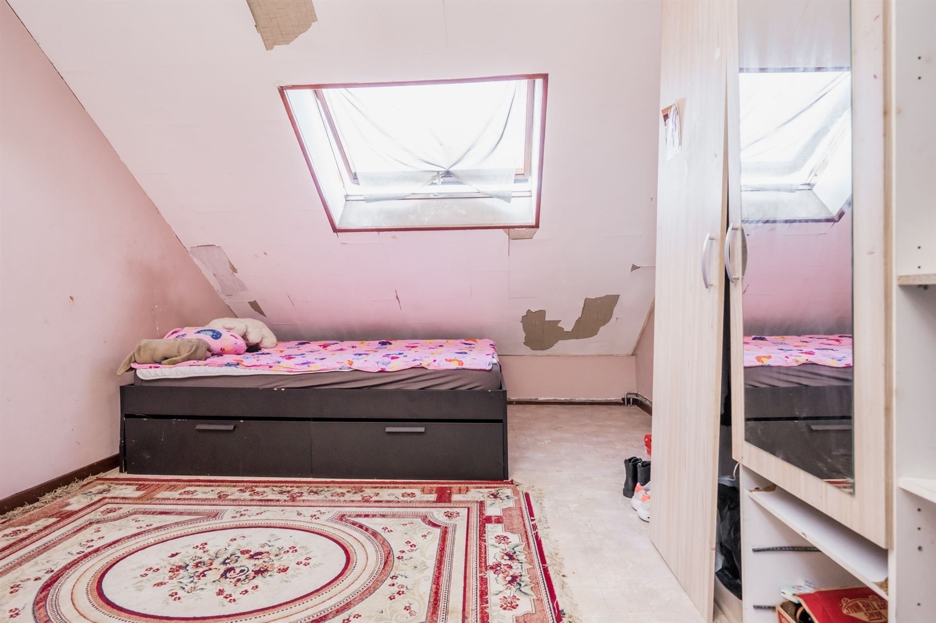 Te renoveren woning met 3-4 slaapkamers en tuin foto 10