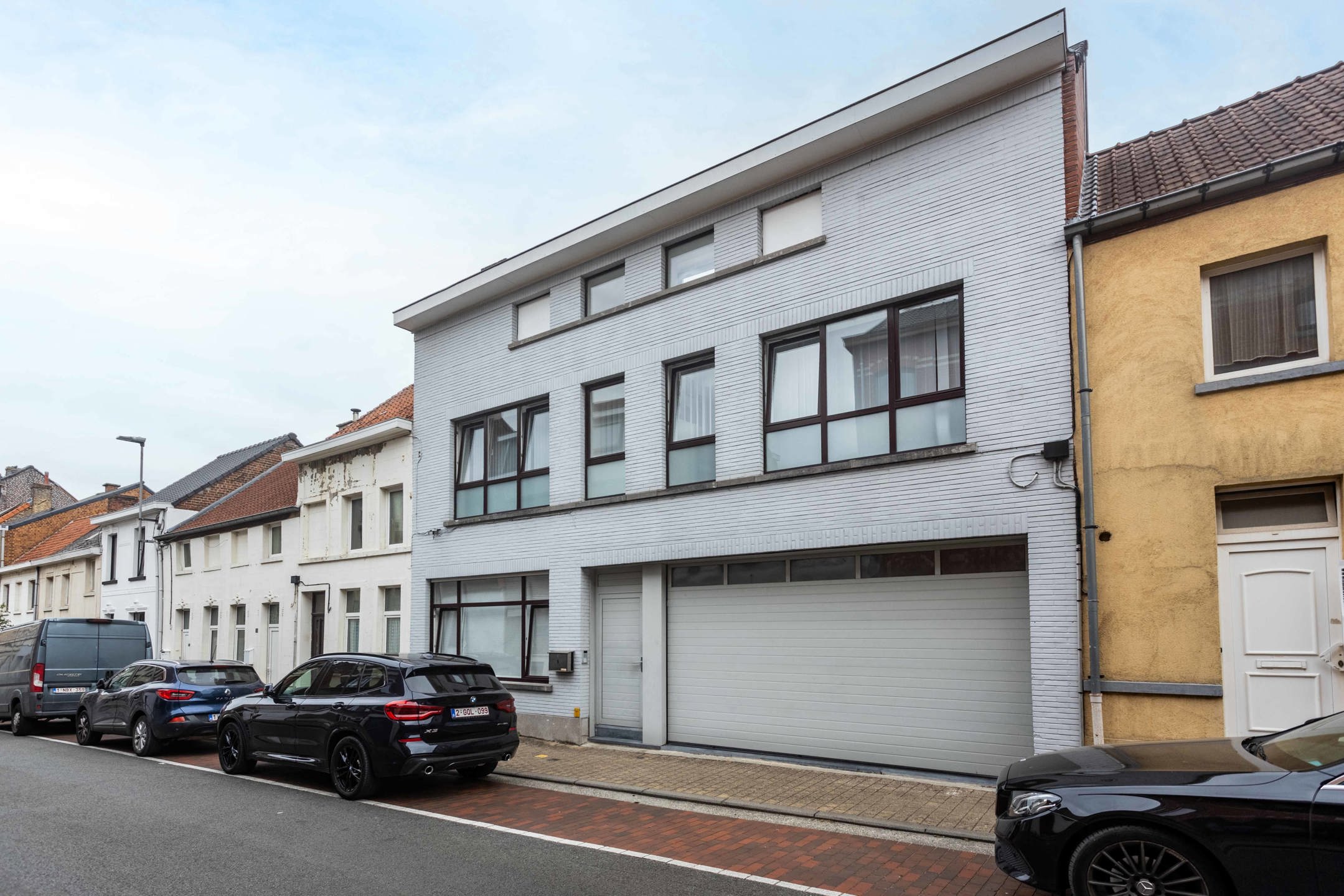 Zeer ruime en trendy stadswoning met heerlijk dakterras! foto {{pictureIndex}}