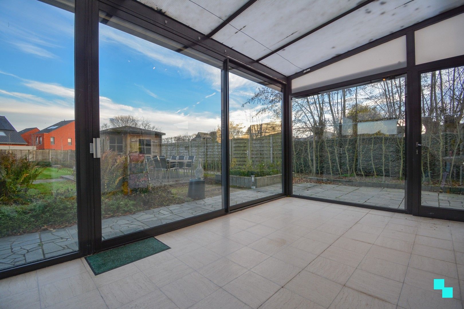 Verrassend ruime HOB met praktijk te Sint-Henricus foto 26