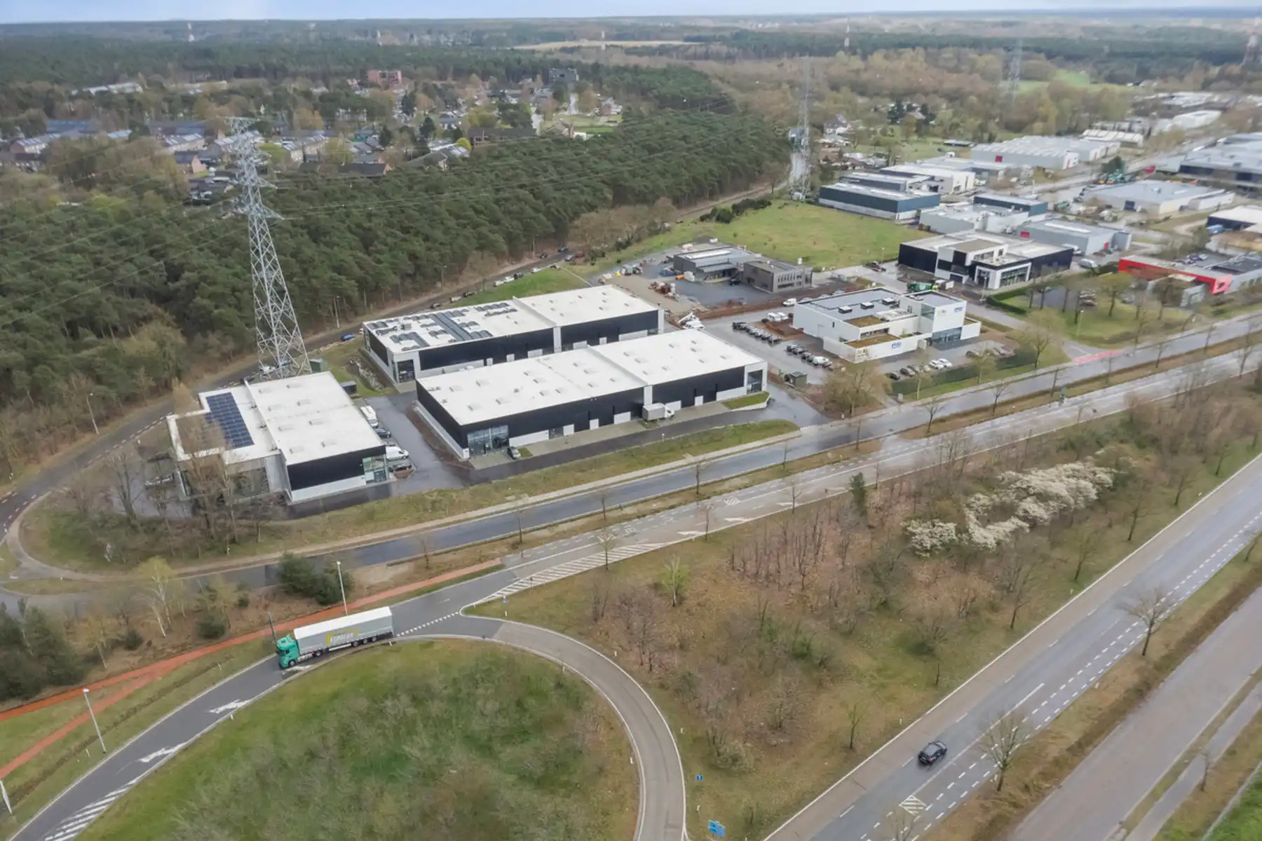 Bedrijfsvastgoed te huur foto 7