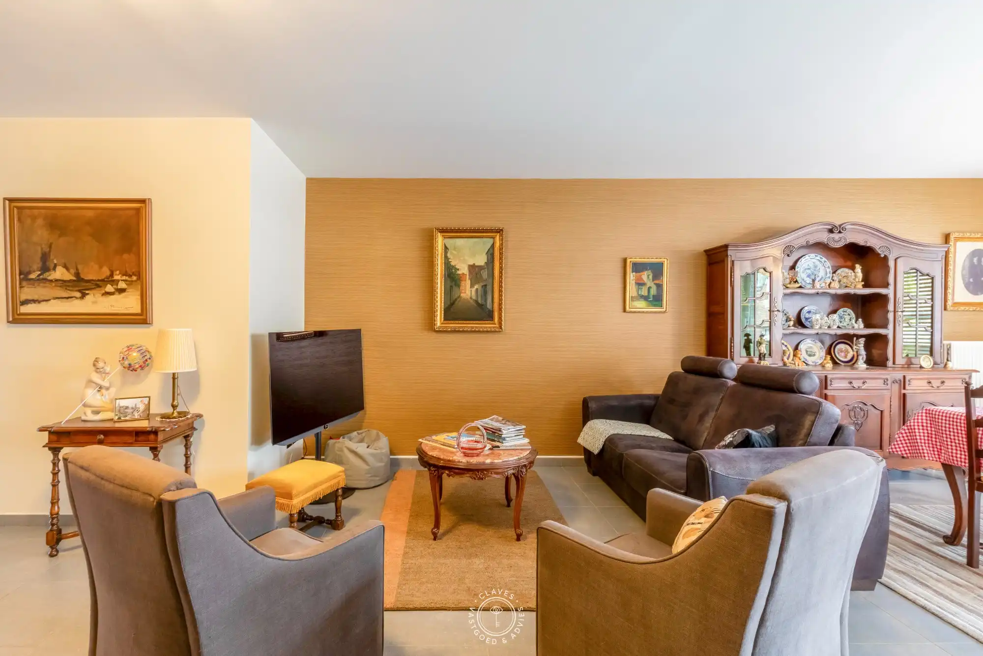 Zeer verzorgd interessant 3 slaapkamer appartement met autostaanplaats foto 13