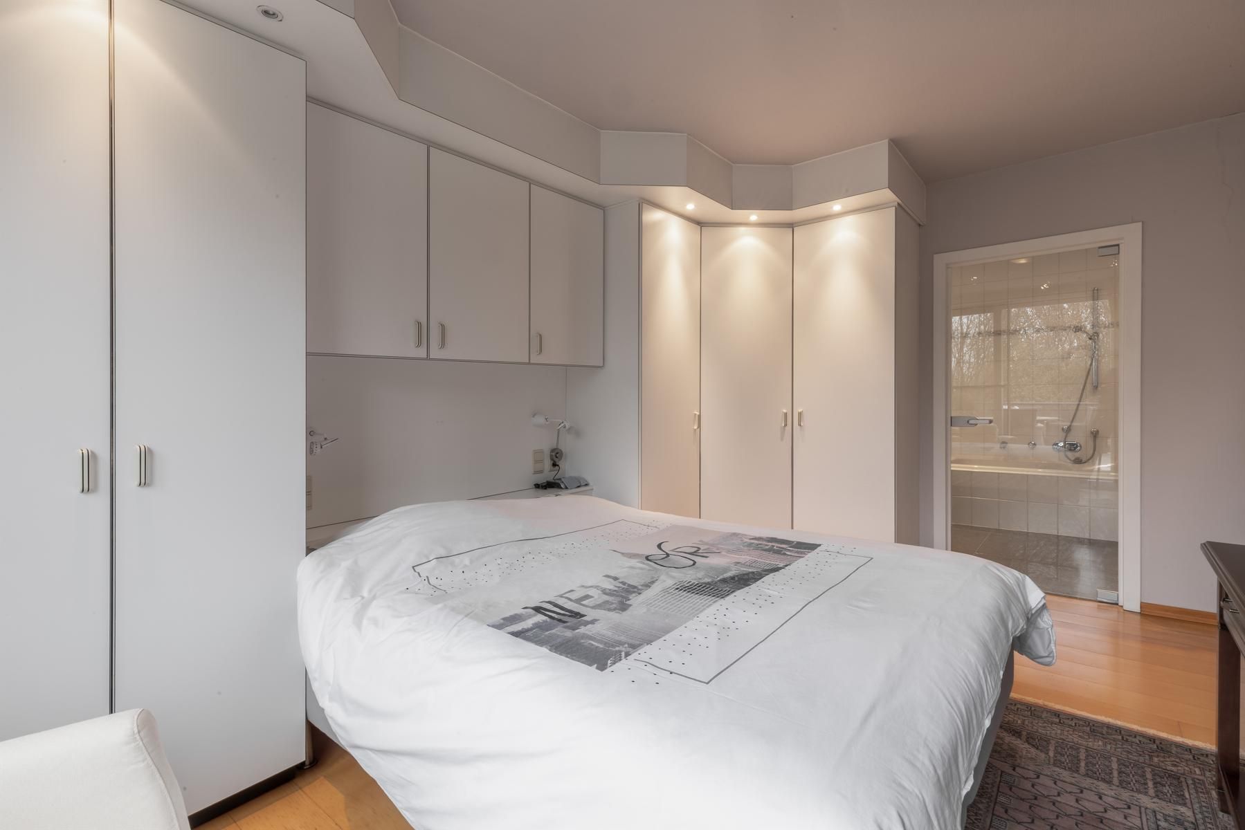 Riante penthouse met o.a. 3 slpks, 2 badks en ruime terrassen foto 10