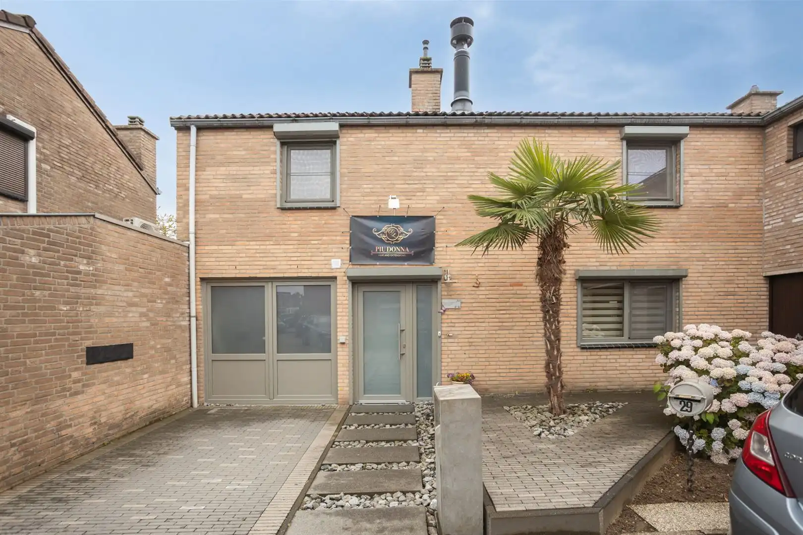 TE KOOP: Ruime gezinswoning met 4 slaapkamers te Houthalen! foto 3