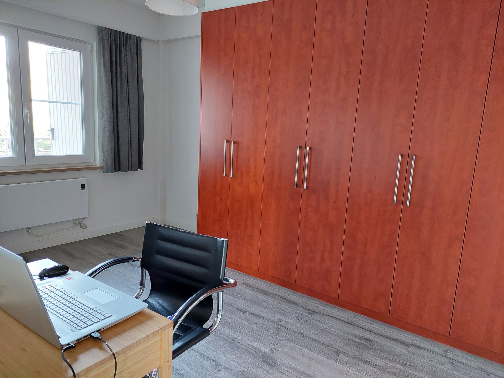 GENT - Instapklaar 4 slaapkamer appartement op 1ste verdiep foto 18