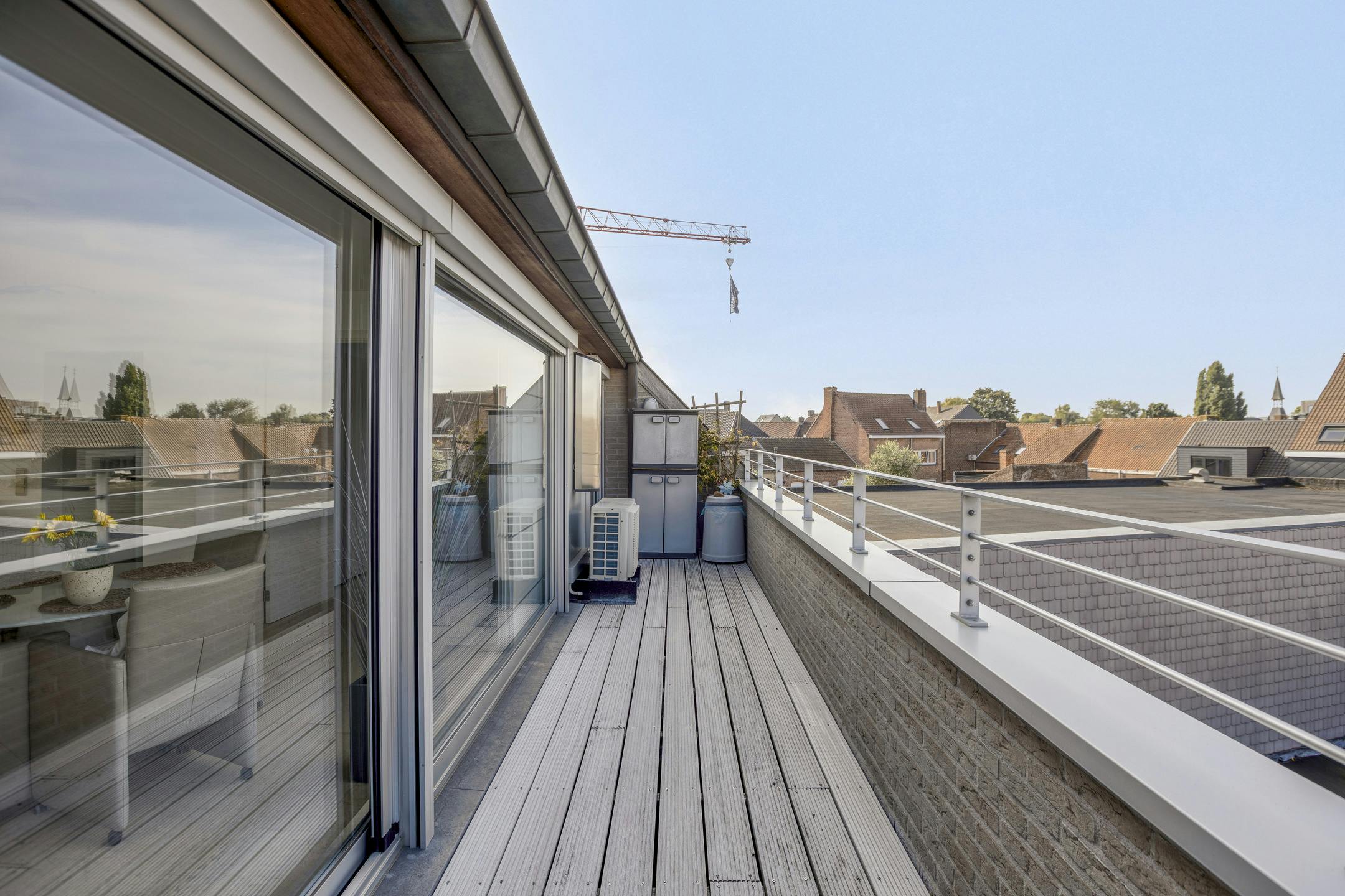 Een uniek duplex-penthouse te koop in het hart van Poperinge foto 30