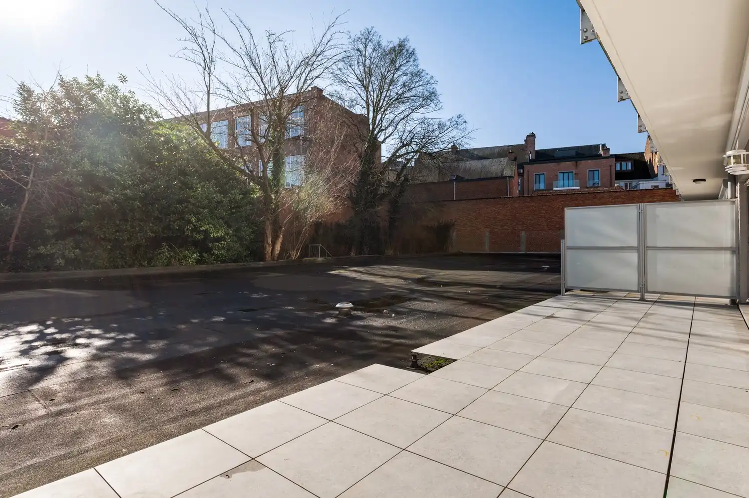 Luxueus gerenoveerd 3-slaapkamer appartement op toplocatie in Lier foto 16